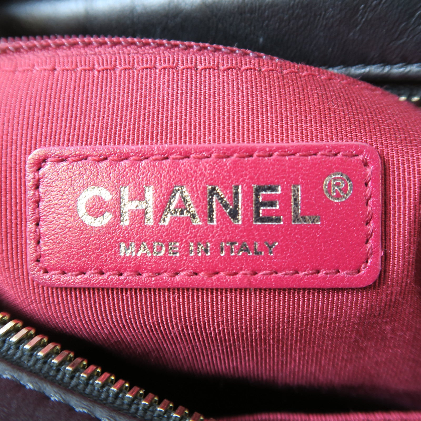CHANEL 【激減優惠】菱格牛皮皮革Gabrielle金扣/銀扣鏈帶肩背袋黑色