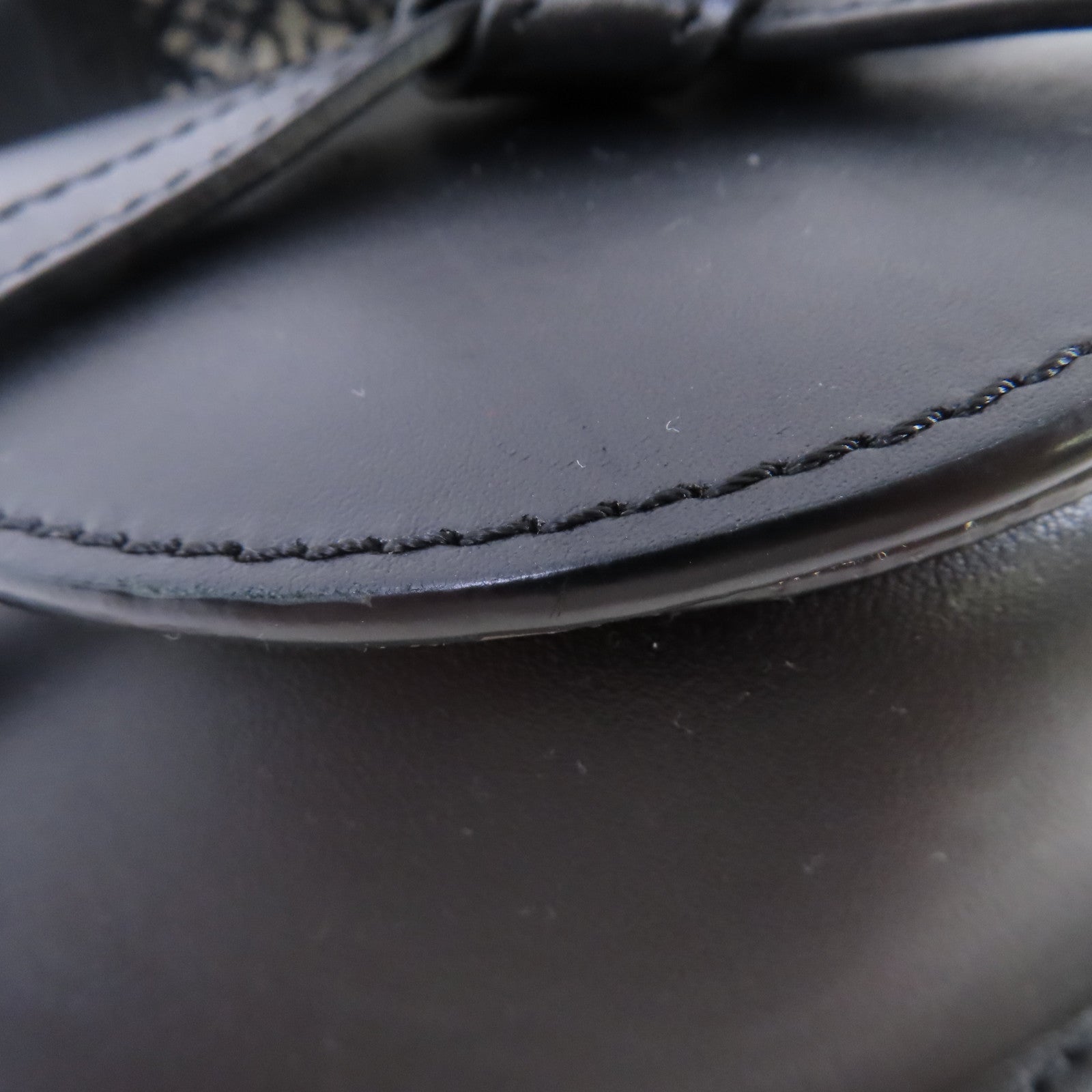 LOEWE 【激減優惠】牛皮皮革Mini Gate Shoulder Bag銀扣肩背袋黑色