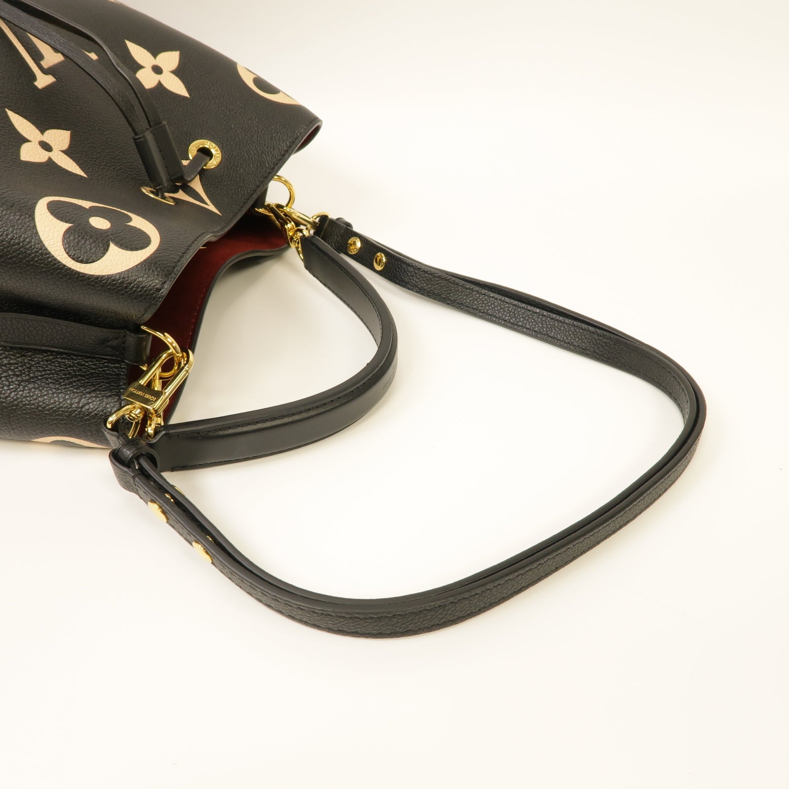 LOUIS VUITTON Monogram Empreinte Neo Noe MM金扣手挽肩背兩用袋黒色
