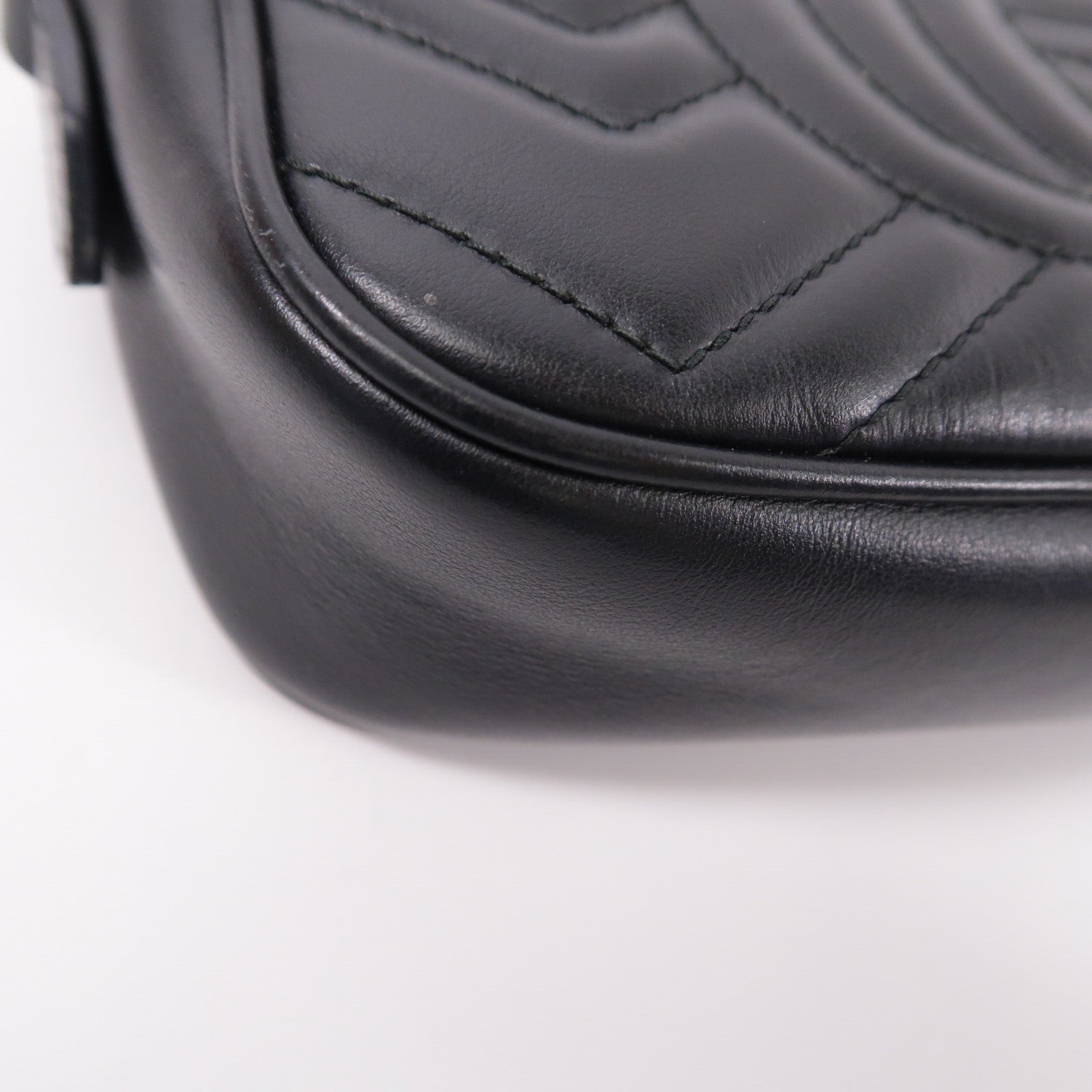 GUCCI 牛皮皮革GG Marmont Bag鏈帶肩背袋