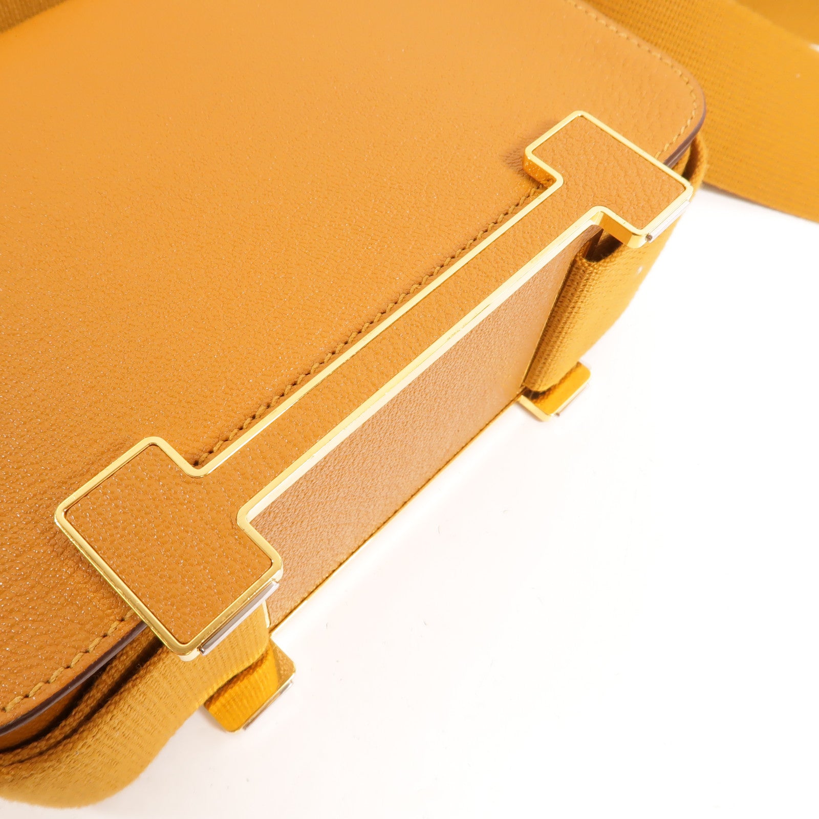 HERMES Chevre皮革Geta肩背袋Caramel