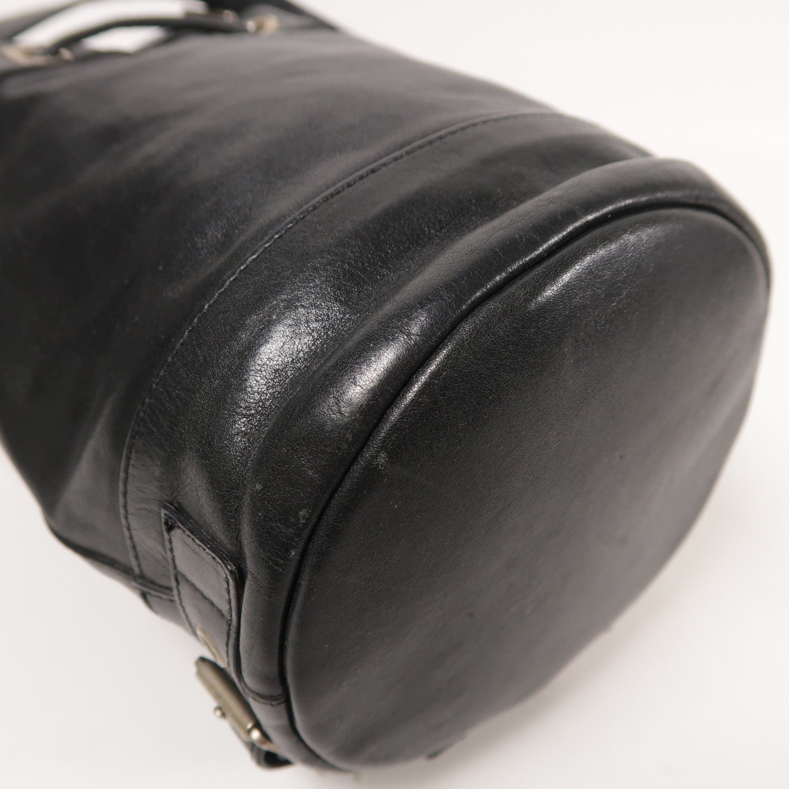SAINT LAURENT 牛皮皮革Rider Bucket Bag銀扣肩背袋