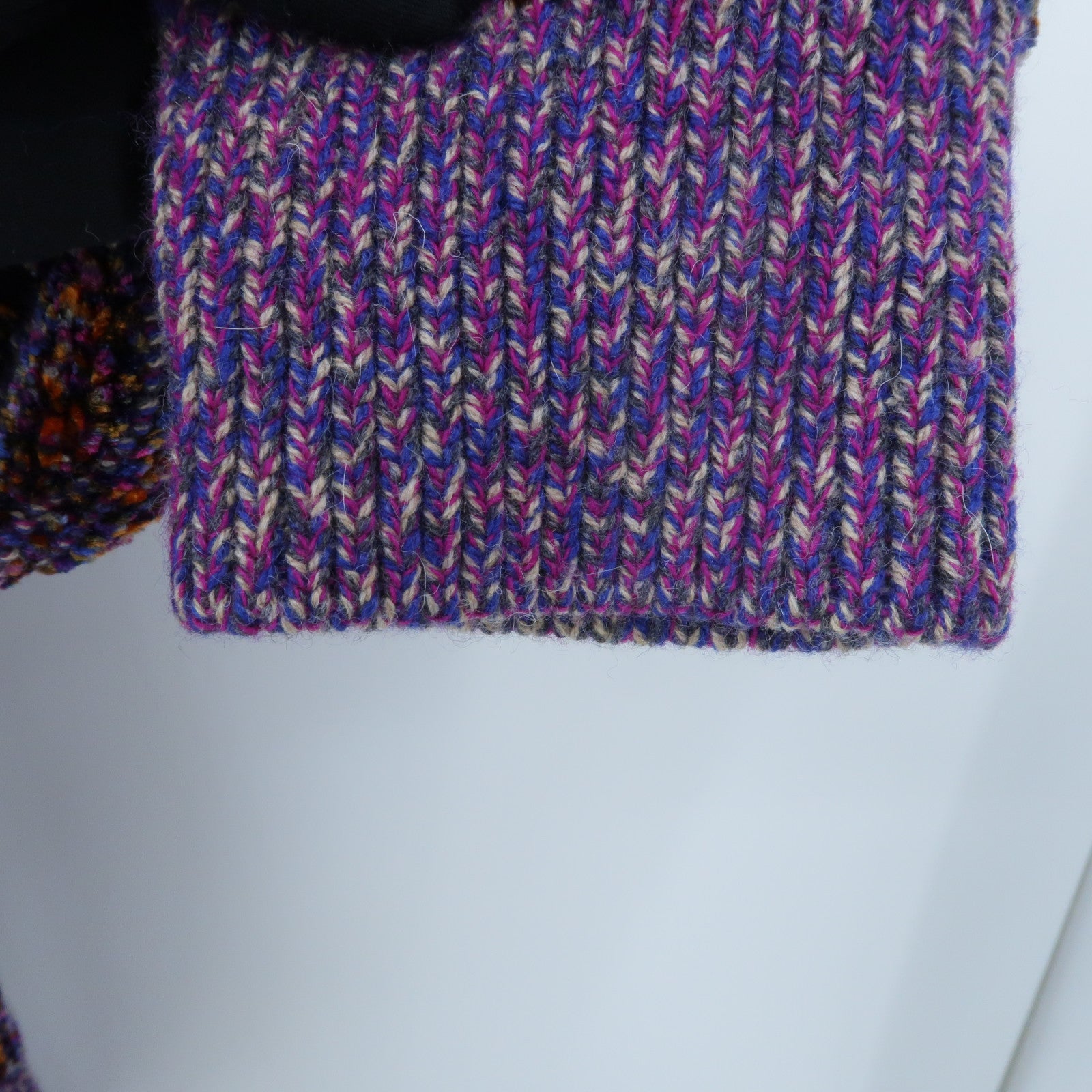 CHANEL Viscose/Wool Cardigan針織
