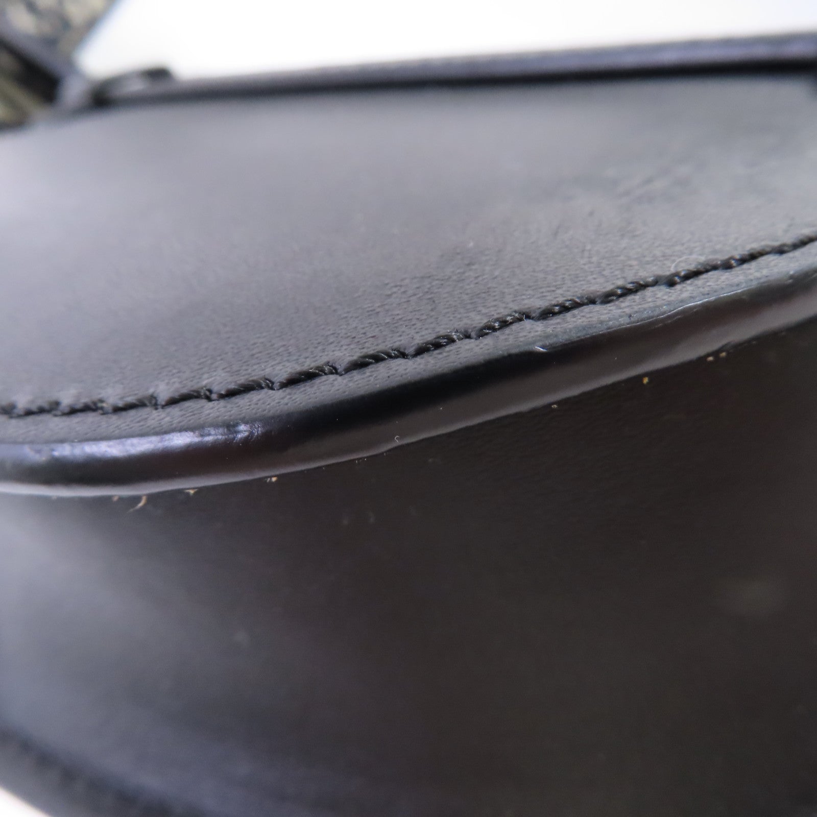 LOEWE 【激減優惠】牛皮皮革Mini Gate Shoulder Bag銀扣肩背袋黑色
