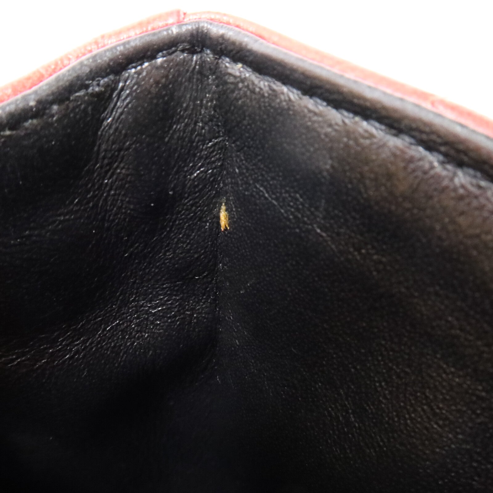 SAINT LAURENT 羊皮皮革Vicky Medium鏈帶肩背袋