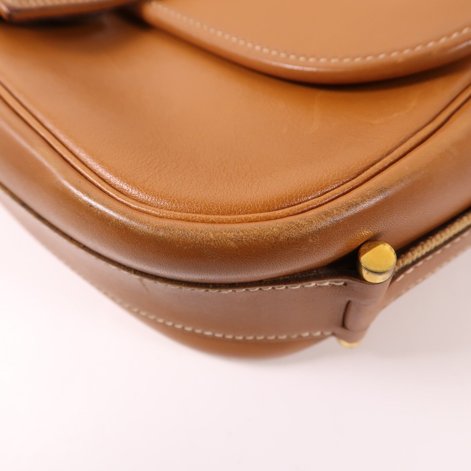 HERMES 牛皮皮革Noumea金扣肩背袋Gold