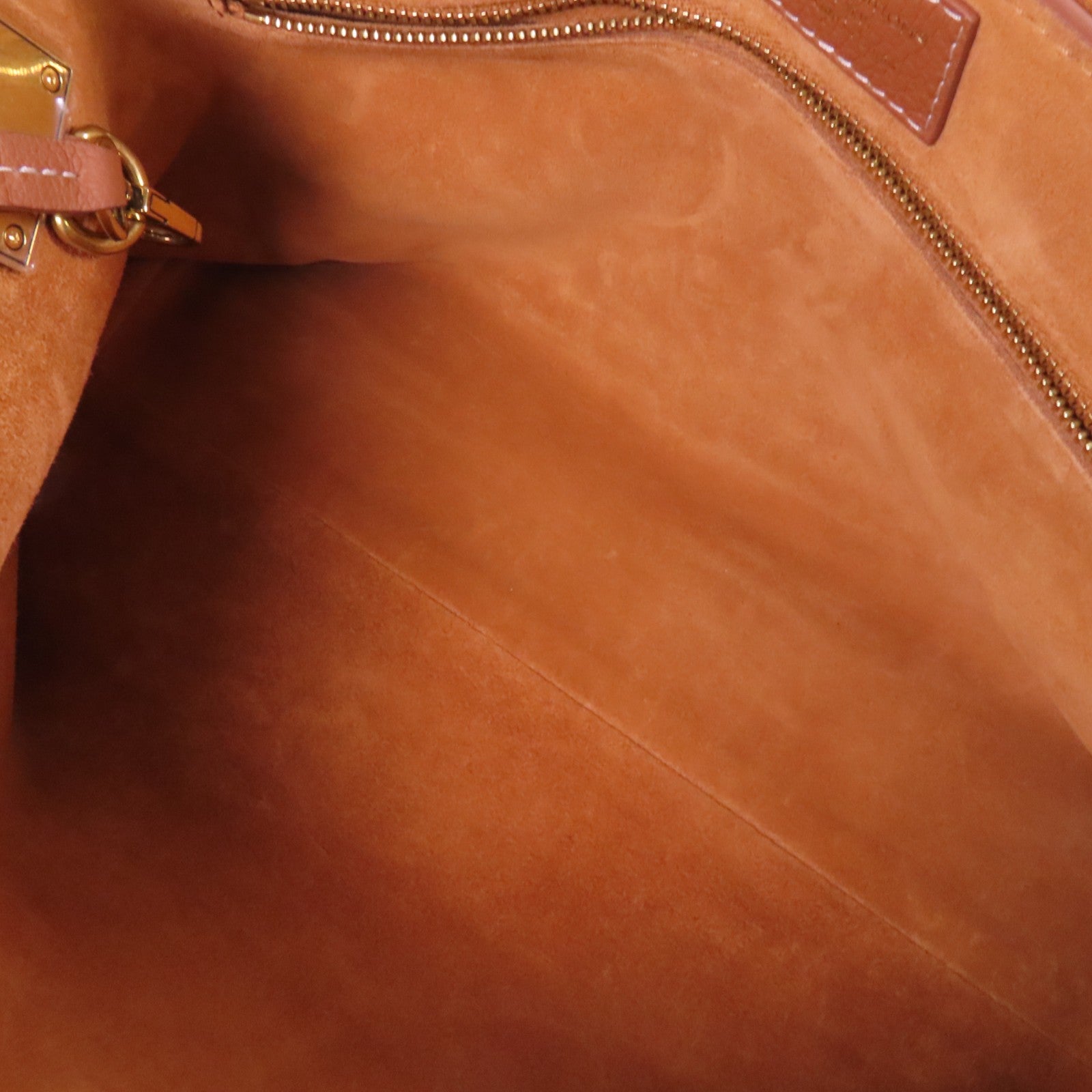 LOUIS VUITTON 牛皮皮革Low Key Messenger金扣肩背袋