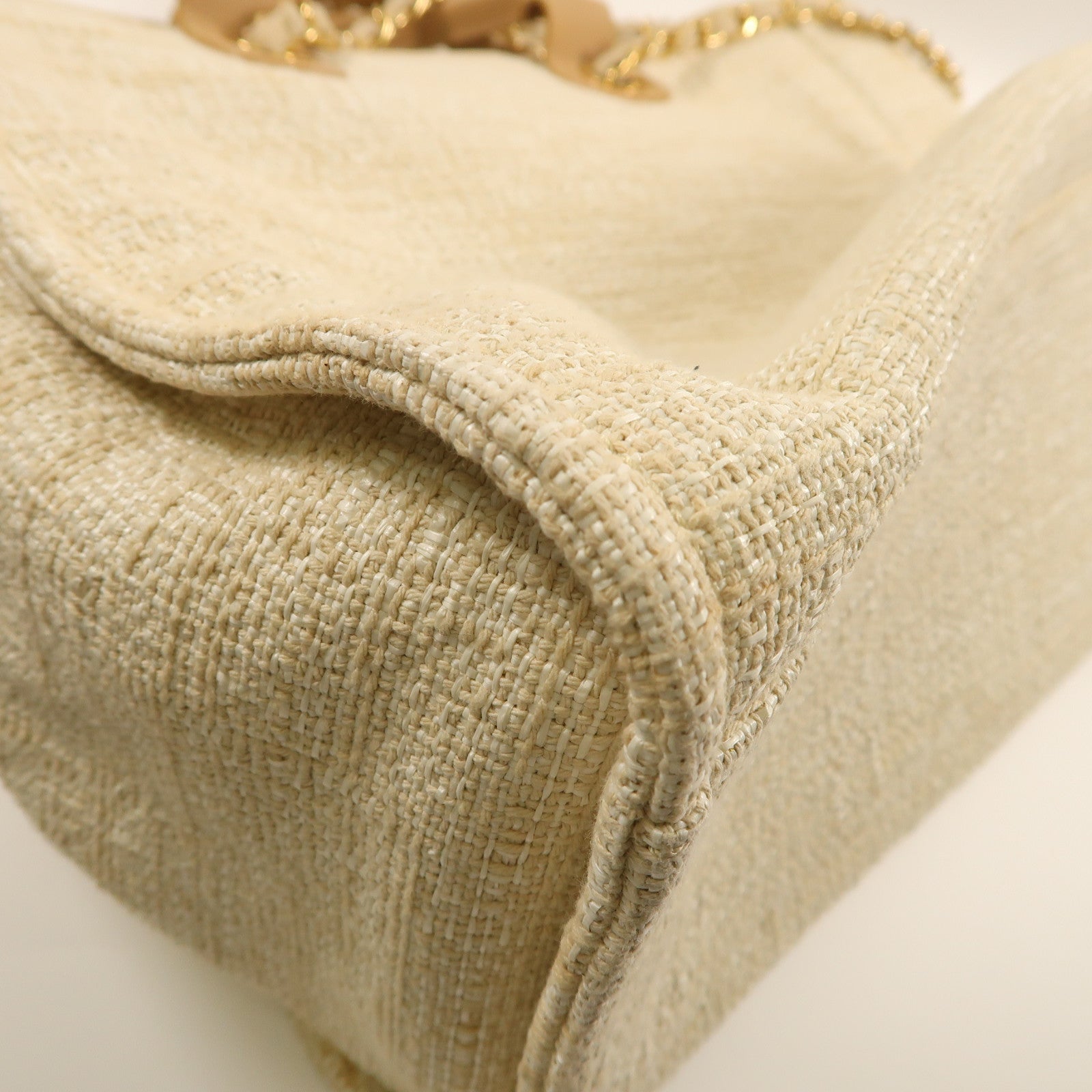 CHANEL 帆布Deauville Tote金扣手挽肩背兩用袋米色