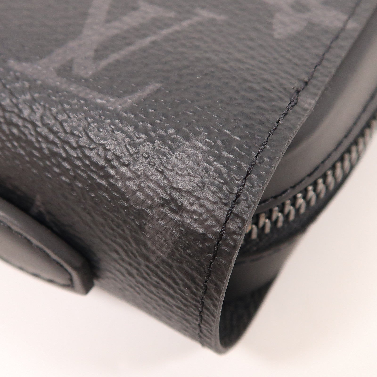 LOUIS VUITTON Monogram Eclipse Zippy XL Wallet長錢包