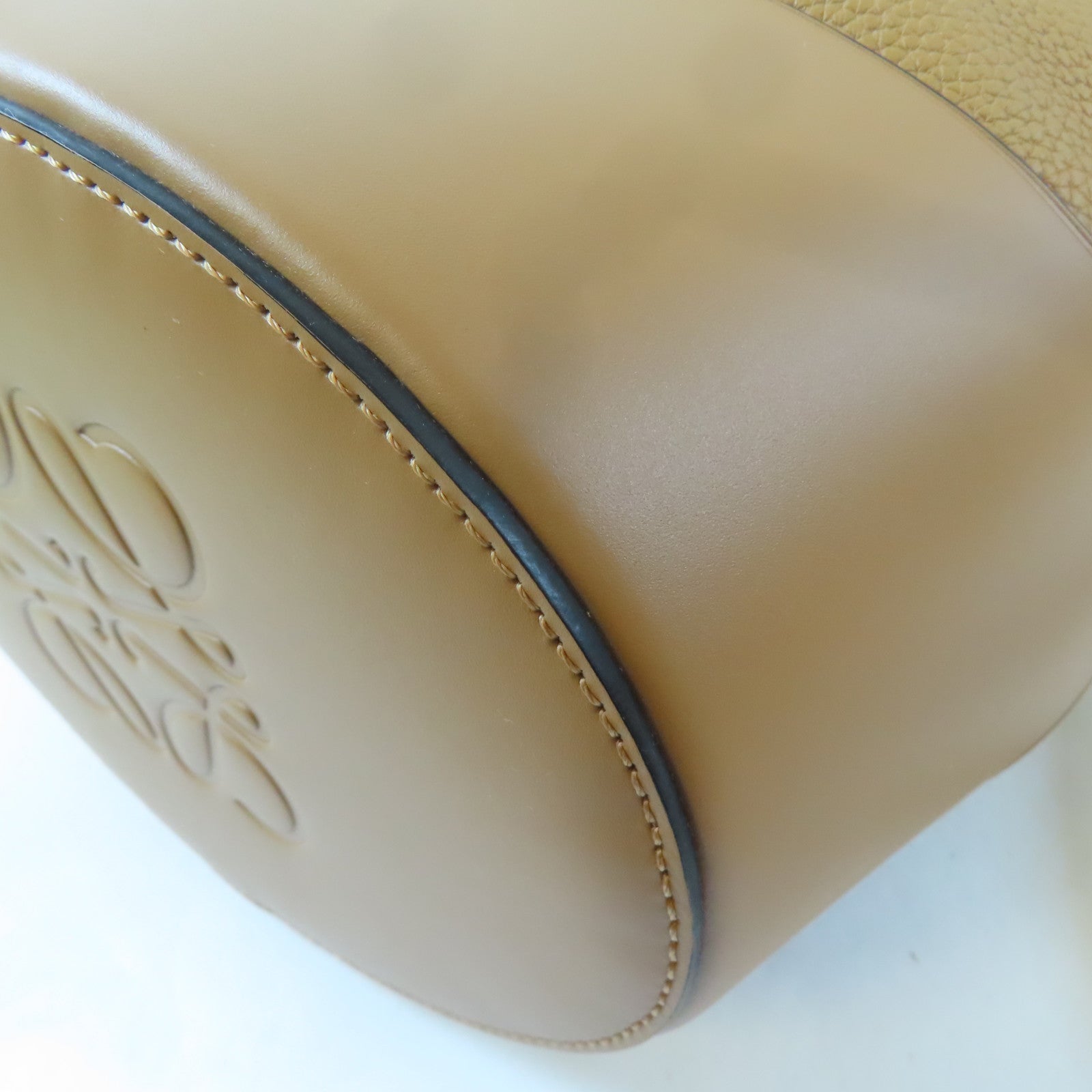 LOEWE 牛皮皮革Balloon Bag銀扣手挽肩背兩用袋啡色