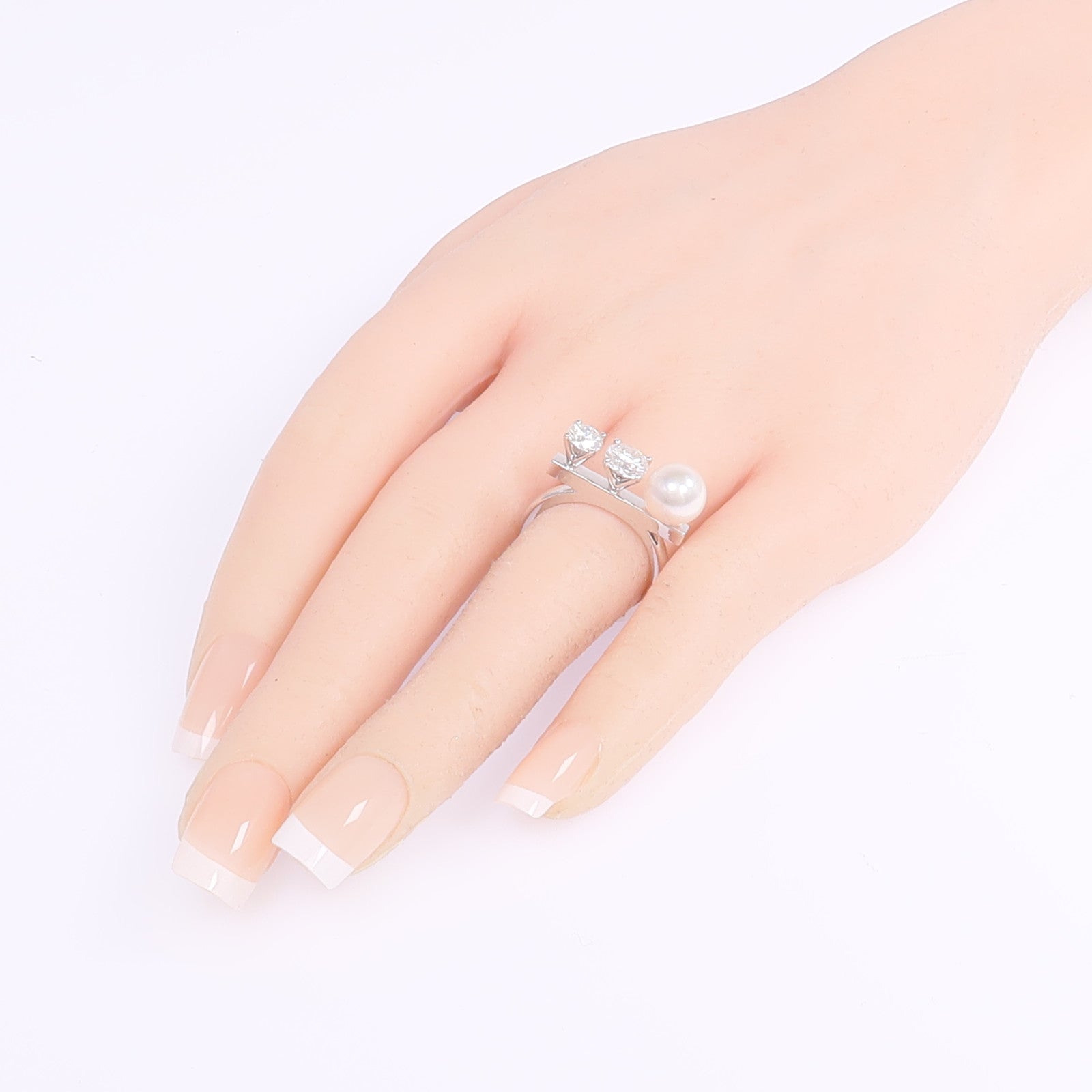 JEWELRY 【激減優惠】18K白金Pearl Diamond Ring珍珠/鑽石戒指US#6.5