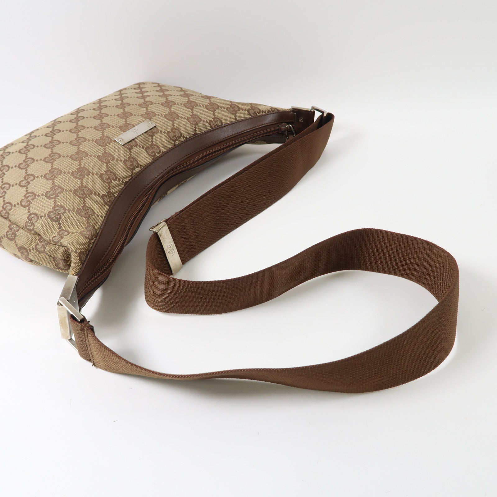 GUCCI 帆布Shoulder Bag銀扣肩背袋啡色