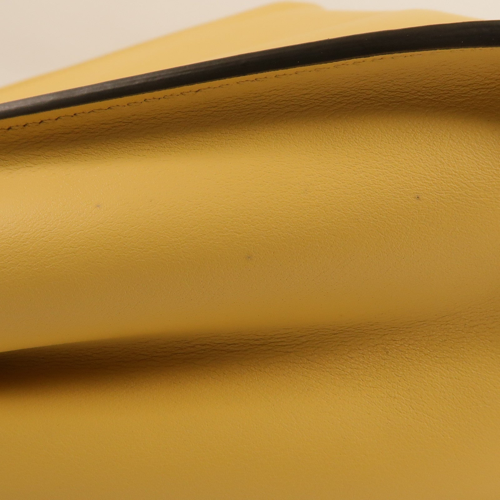 FENDI 牛皮皮革Peekaboo手挽肩背兩用袋