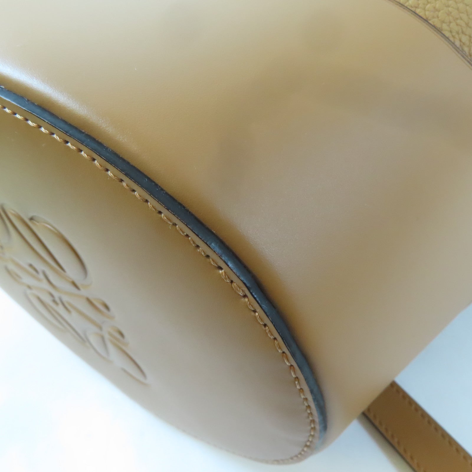 LOEWE 牛皮皮革Balloon Bag銀扣手挽肩背兩用袋啡色