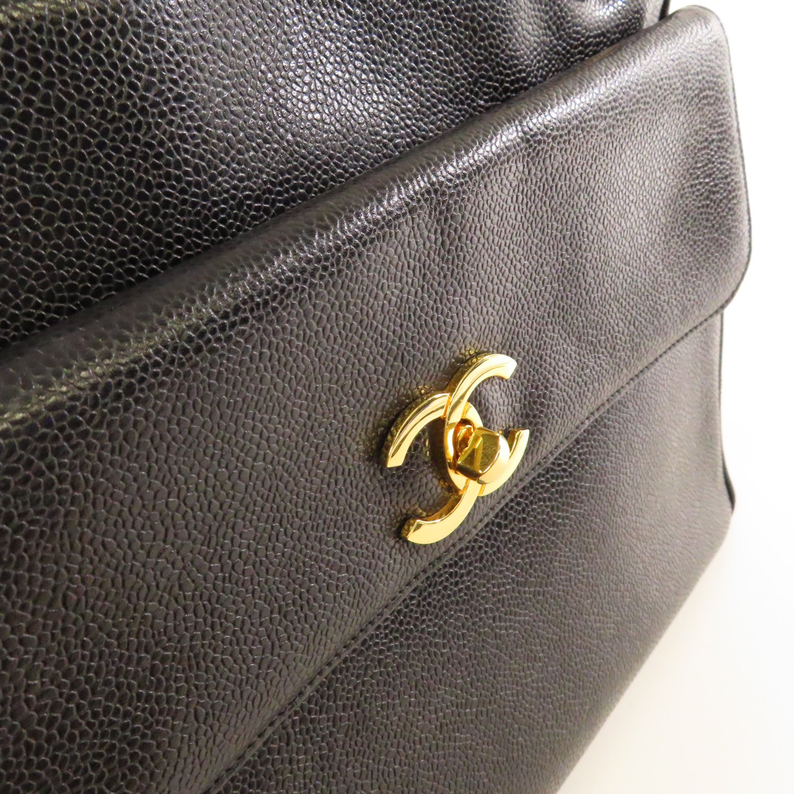 CHANEL **【激減優惠】Caviar皮革Vintage Shoulder Bag金扣鏈帶肩背袋黑色