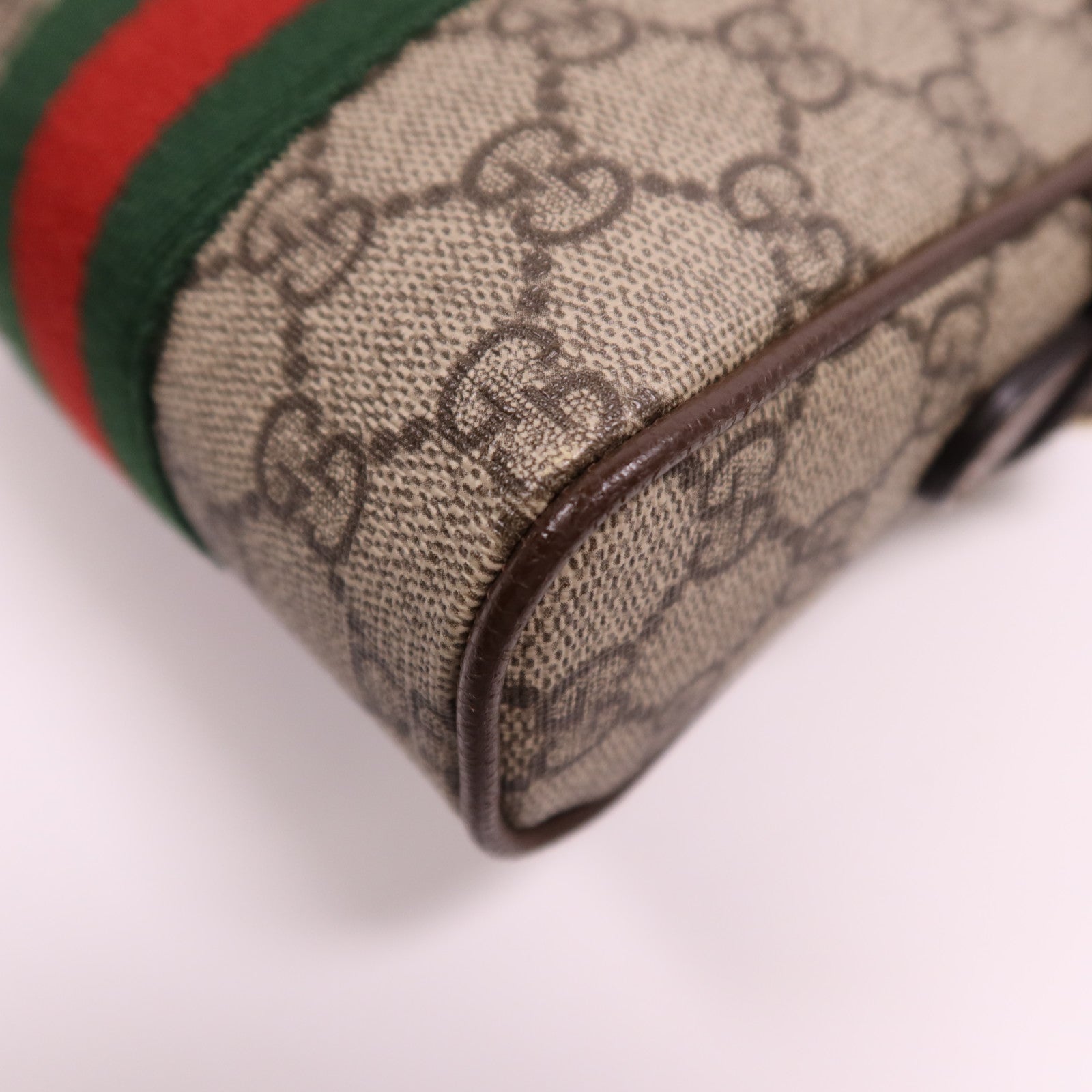 GUCCI 塗層帆布Shoulder Bag金扣肩背袋