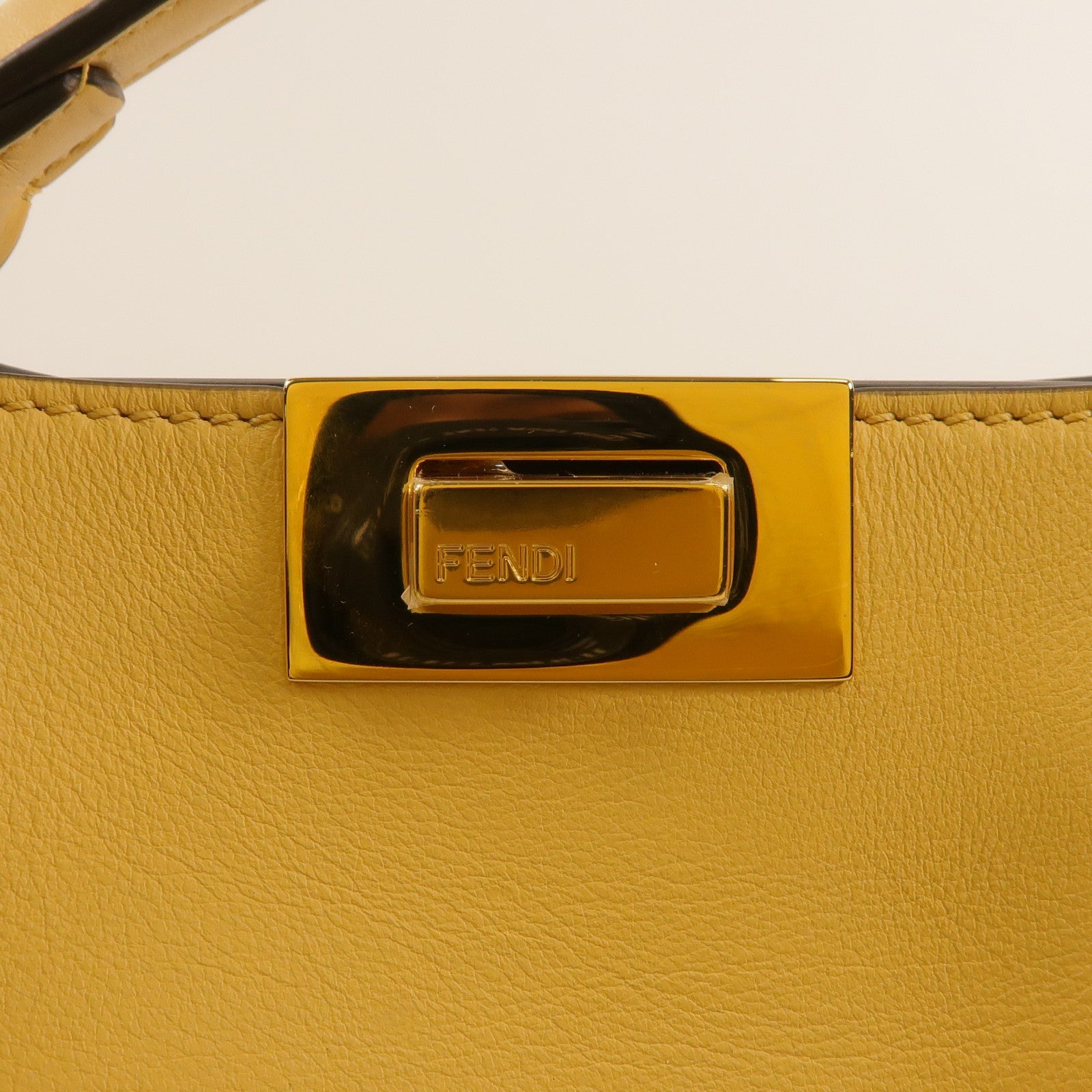 FENDI 牛皮皮革Peekaboo手挽肩背兩用袋