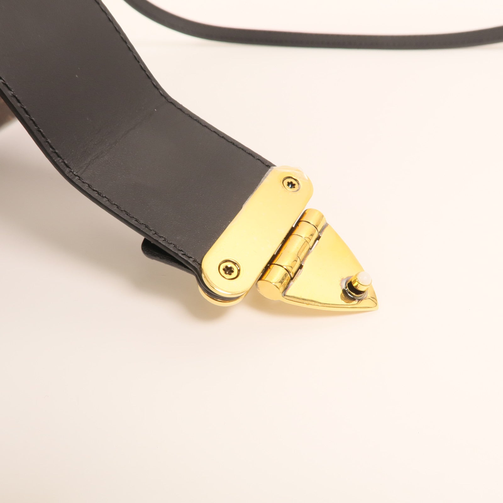 LOUIS VUITTON Monogram Petite Malle金扣肩背袋