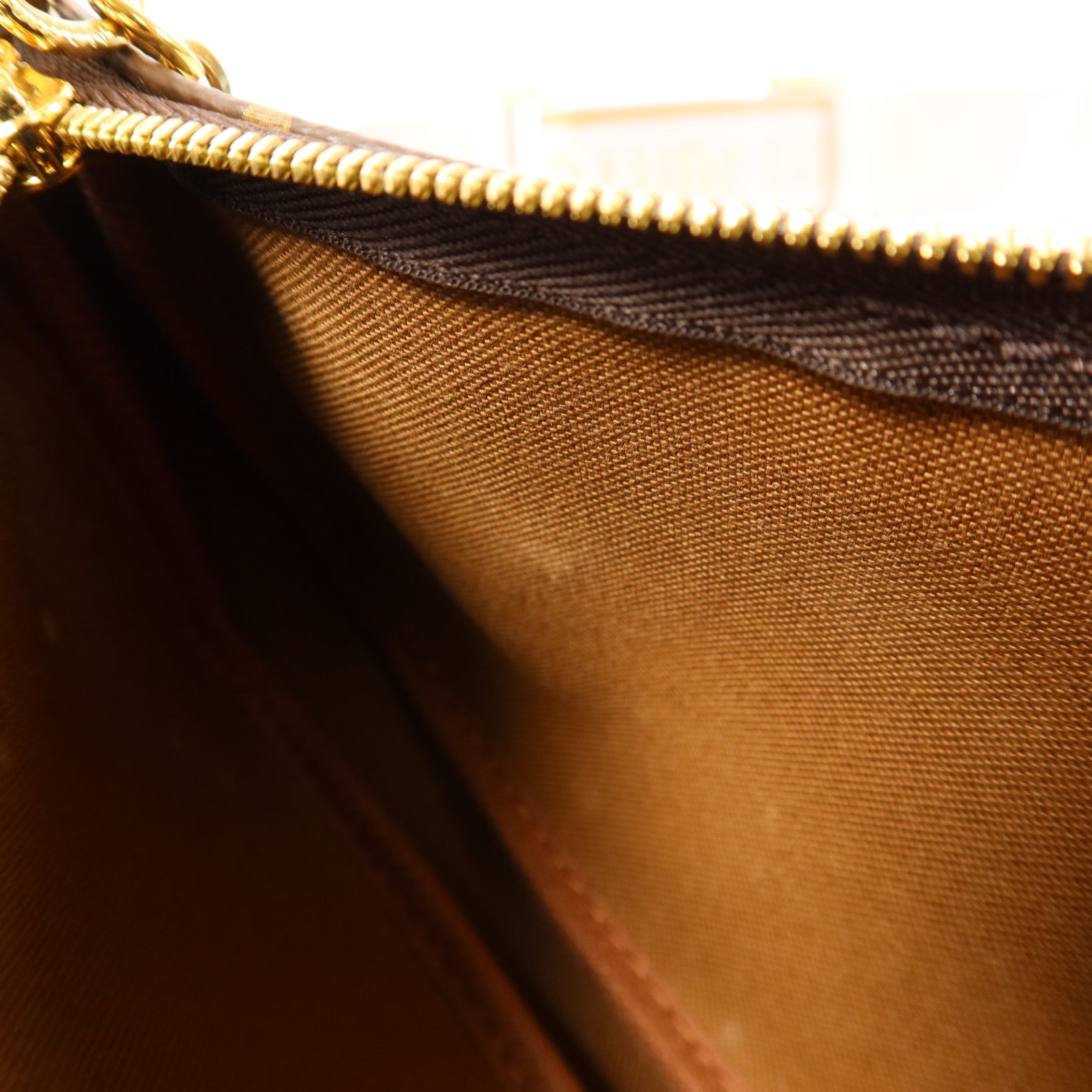 LOUIS VUITTON Monogram Multi Pochette Accessoires金扣手挽肩背兩用袋棕色