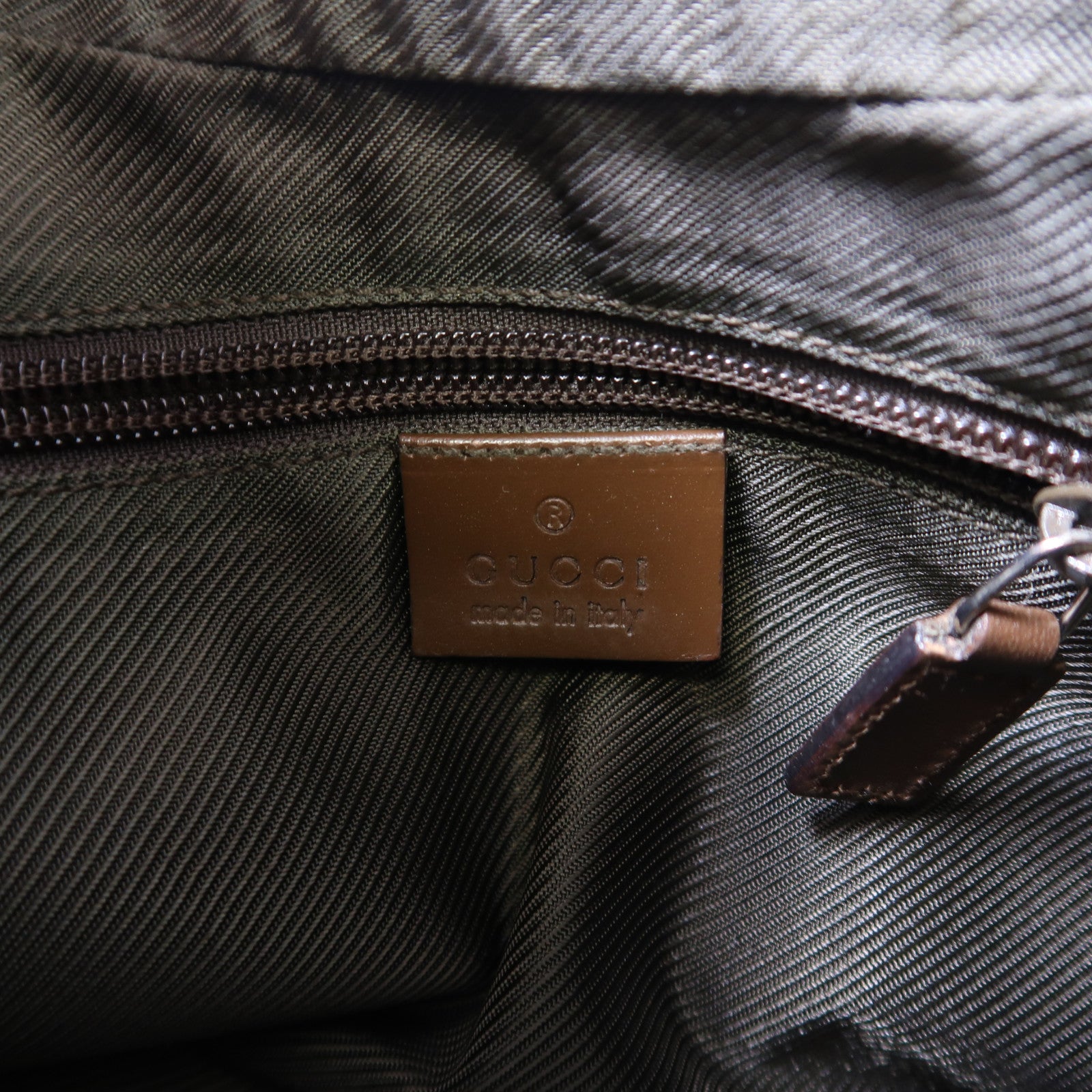 GUCCI 帆布Shoulder Bag銀扣肩背袋啡色