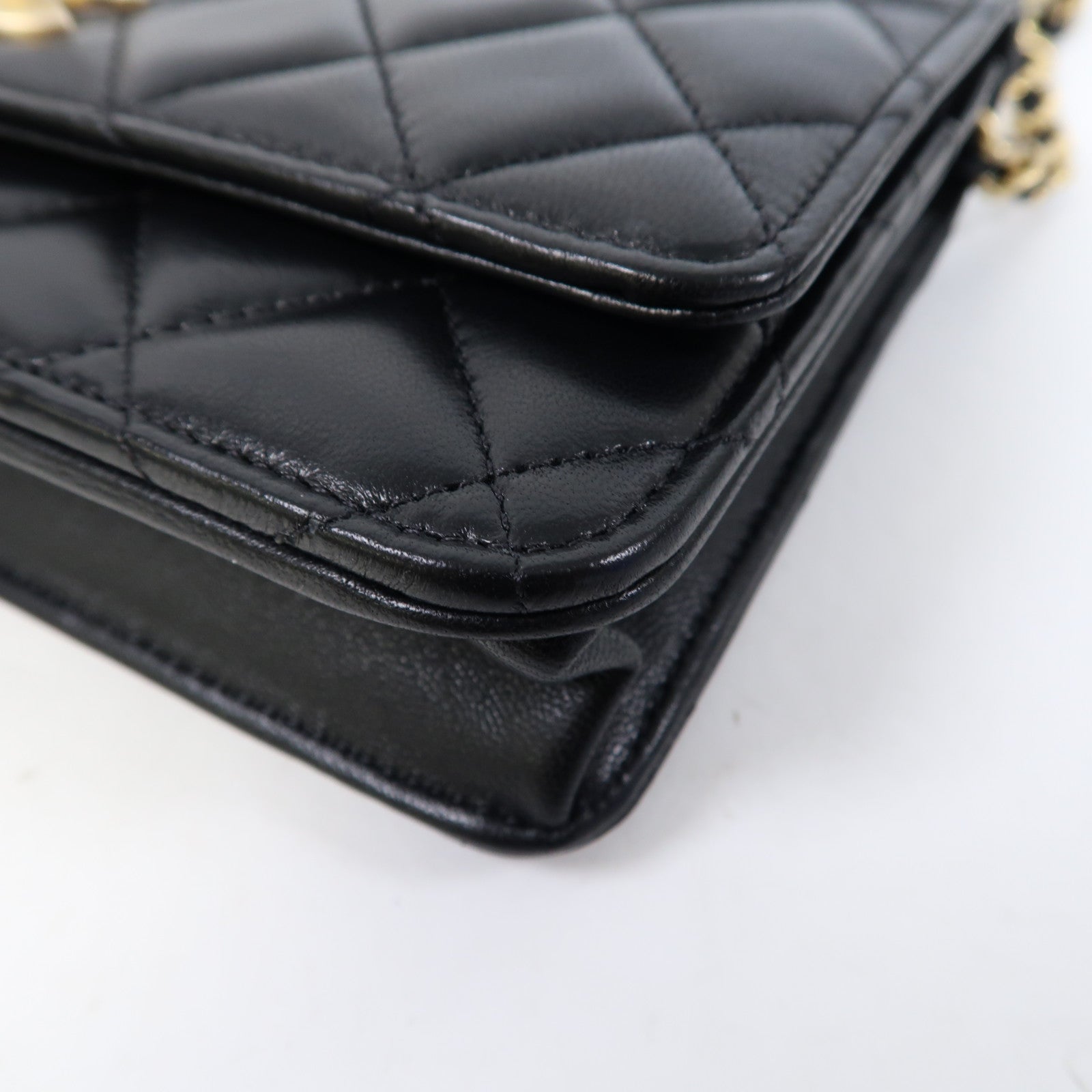 CHANEL 菱格羊皮皮革Wallet On Chain金扣鏈帶肩背袋黑色