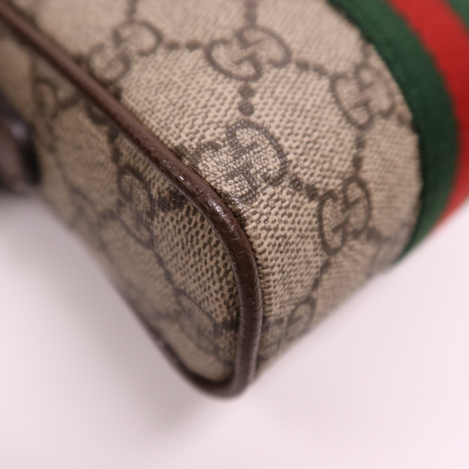 GUCCI 塗層帆布Shoulder Bag金扣肩背袋