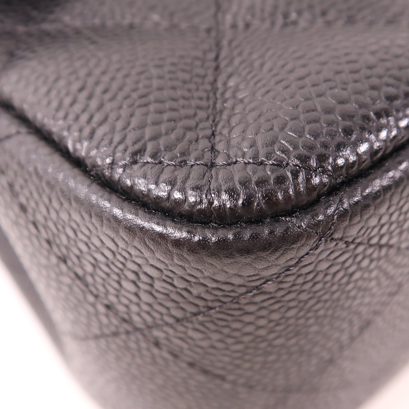 CHANEL 牛皮皮革Large Classic金扣鏈帶肩背袋