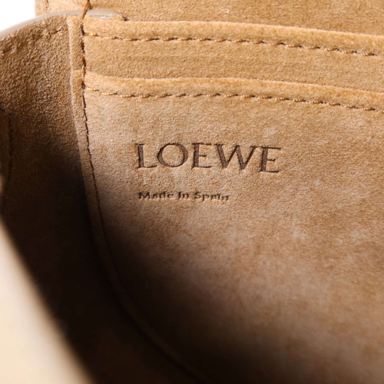 LOEWE 牛皮皮革Mini Gate金扣肩背袋