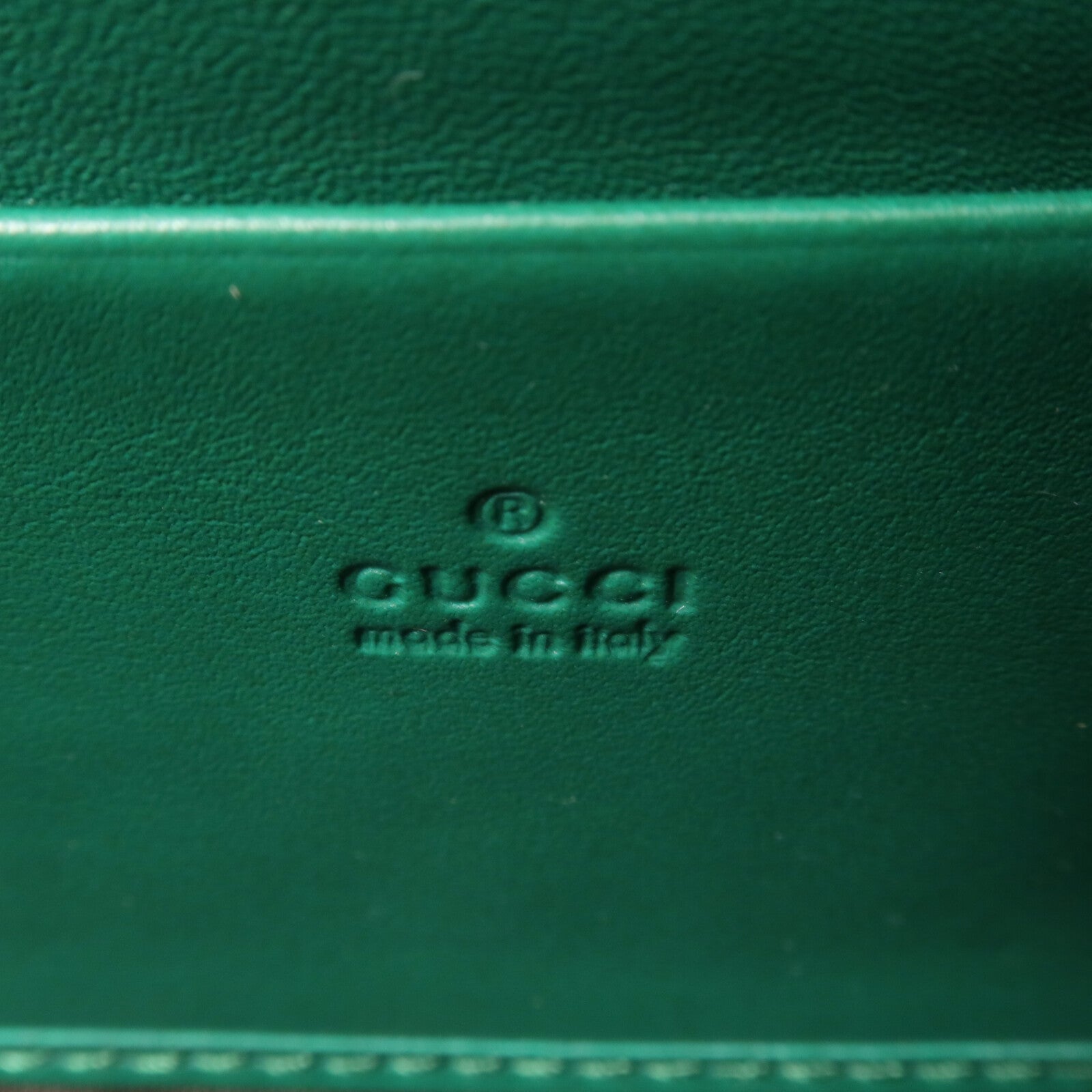 GUCCI 牛皮皮革GG Marmont WOC Wallet On Chain鏈帶肩背袋