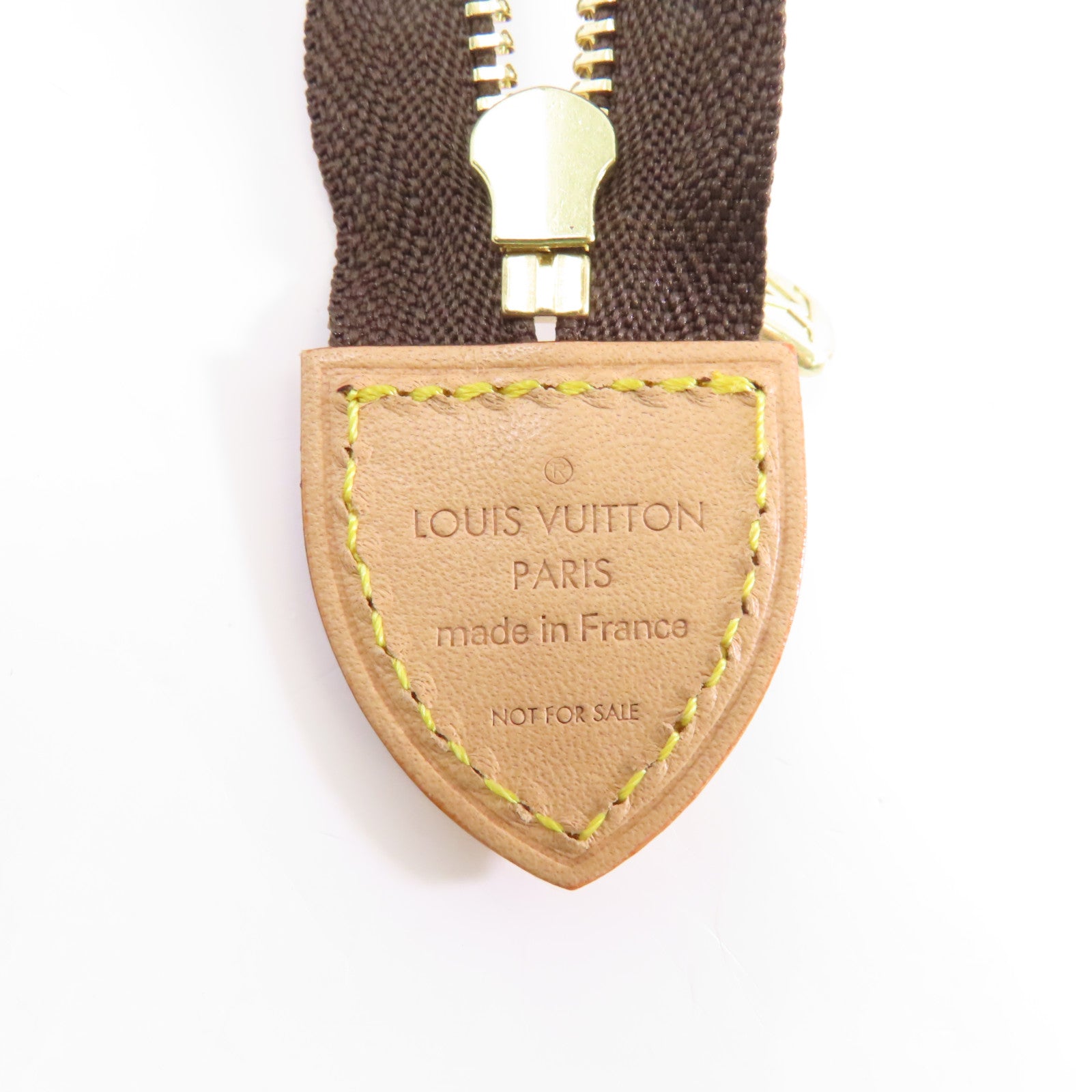 LOUIS VUITTON Monogram Pouch金扣手拿包啡色