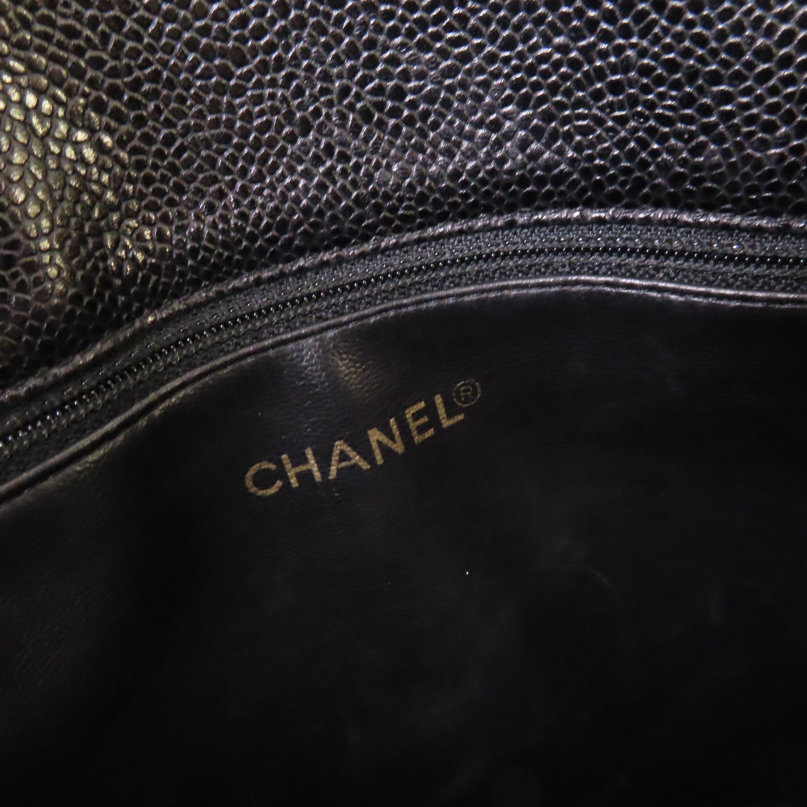 CHANEL **【激減優惠】Caviar皮革Vintage Shoulder Bag金扣鏈帶肩背袋黑色