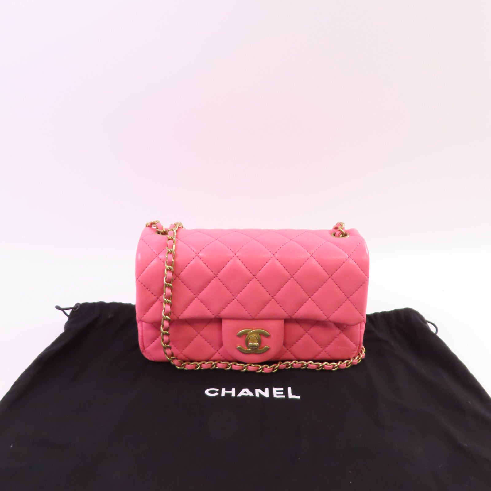 CHANEL 牛皮皮革Classic Flap 20 Chain Shoulder Bag金扣鏈帶肩帶