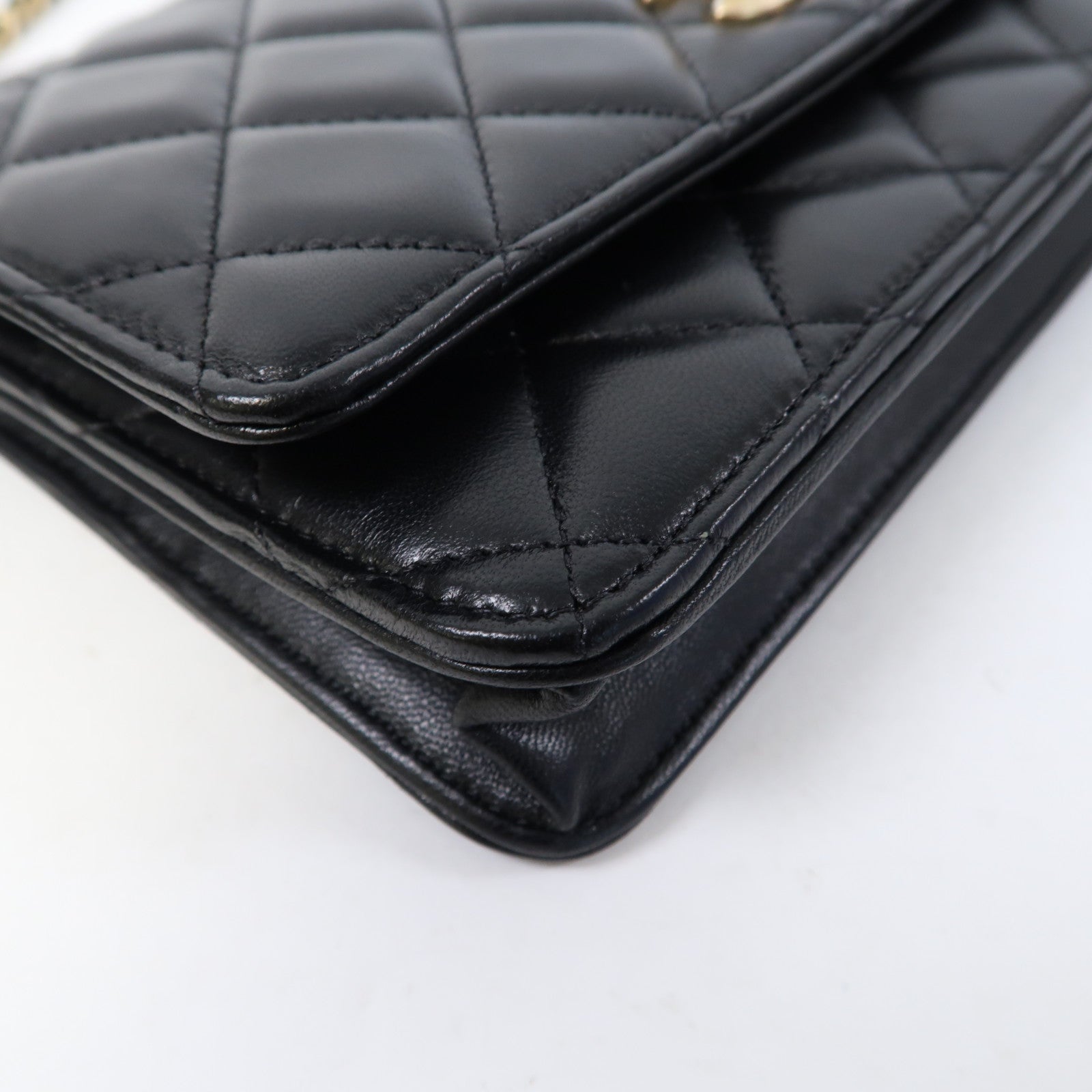 CHANEL 菱格羊皮皮革Wallet On Chain金扣鏈帶肩背袋黑色