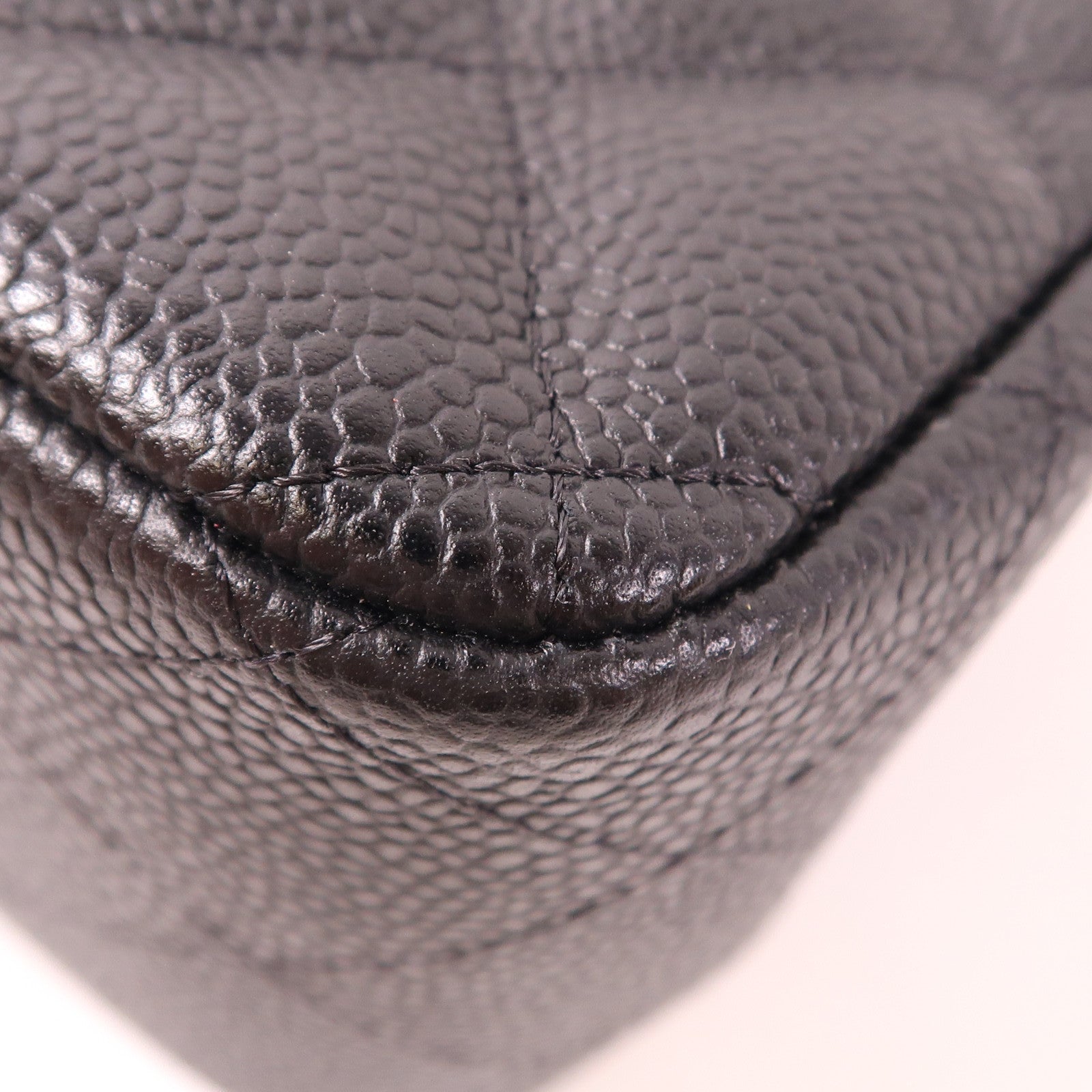 CHANEL 牛皮皮革Large Classic金扣鏈帶肩背袋