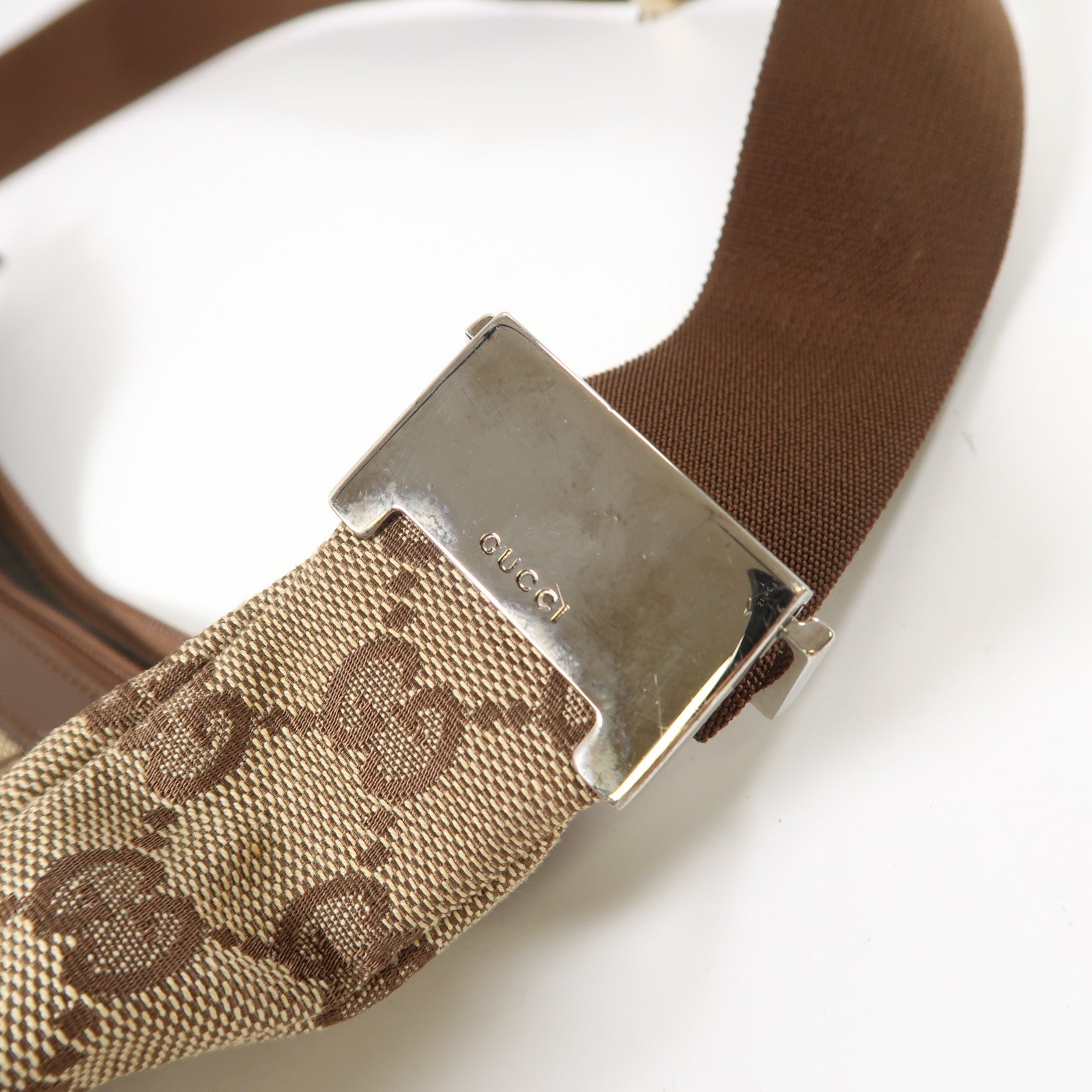 GUCCI 帆布Shoulder Bag銀扣肩背袋啡色