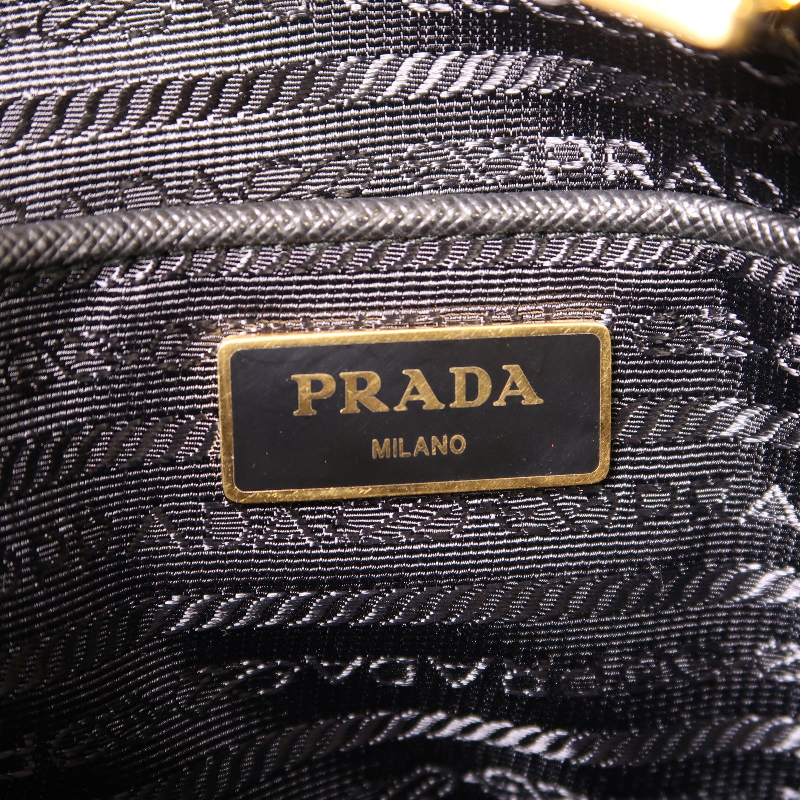PRADA 尼龍2 Way Shoulder金扣手挽肩背兩用袋黑色