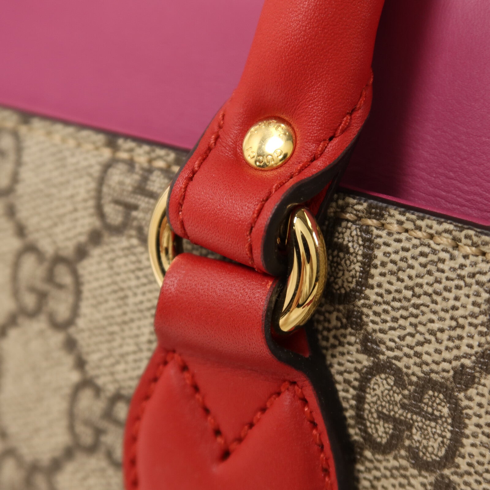 GUCCI 塗層帆布GG Supreme Mini Zip Bag金扣手挽肩背兩用袋