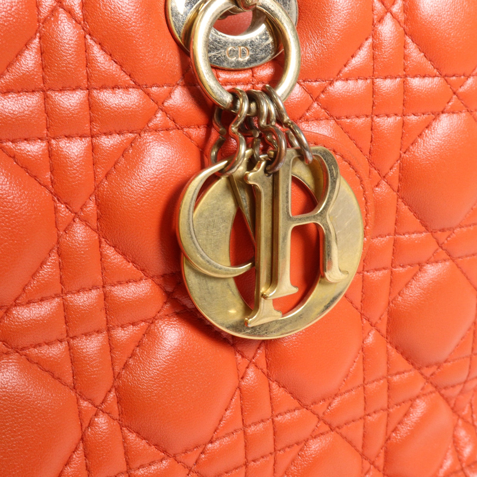 Dior 皮革Lady Dior Large手挽肩背兩用袋