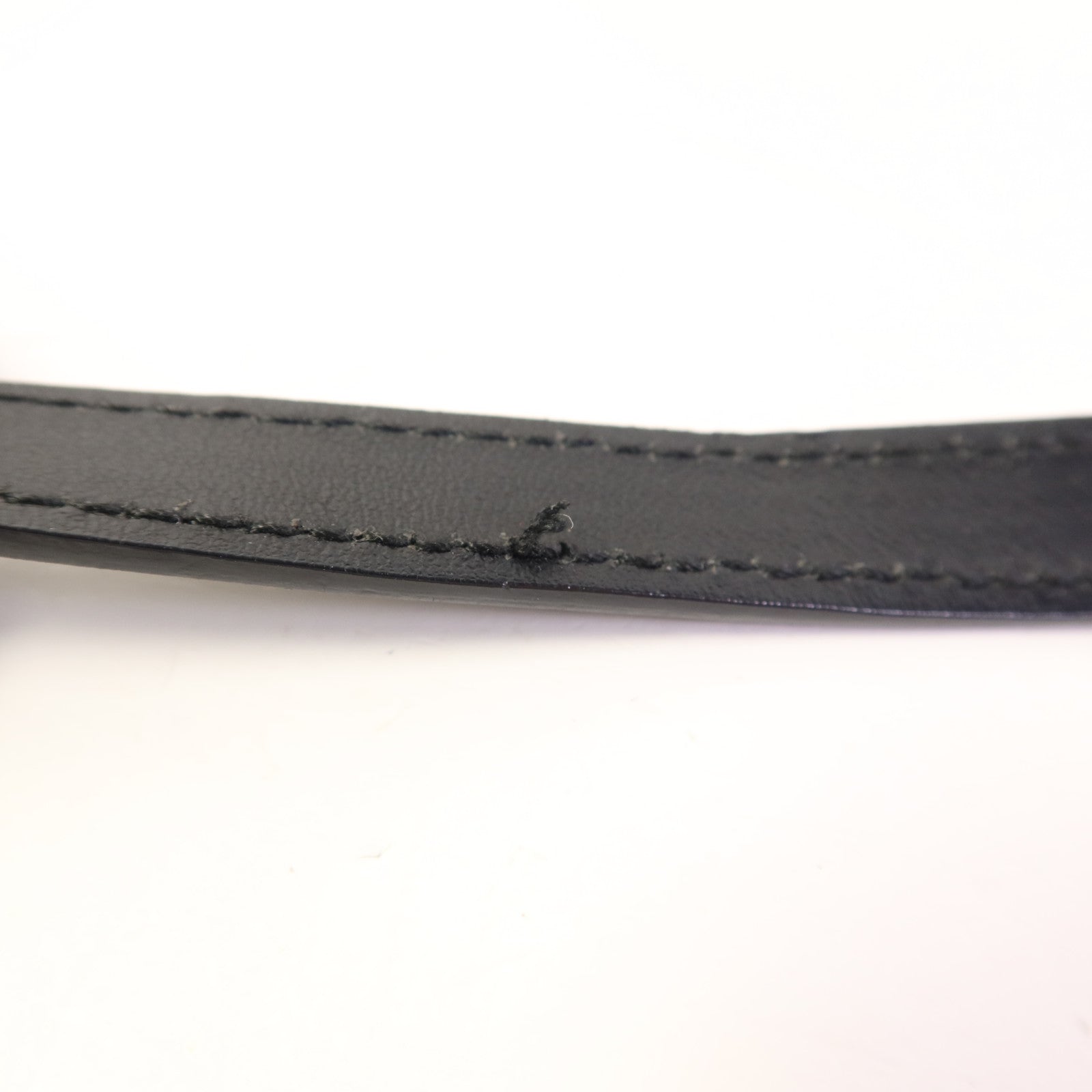 Salvatore Ferragamo 牛皮皮革Gancini Camera Bag金扣肩背袋