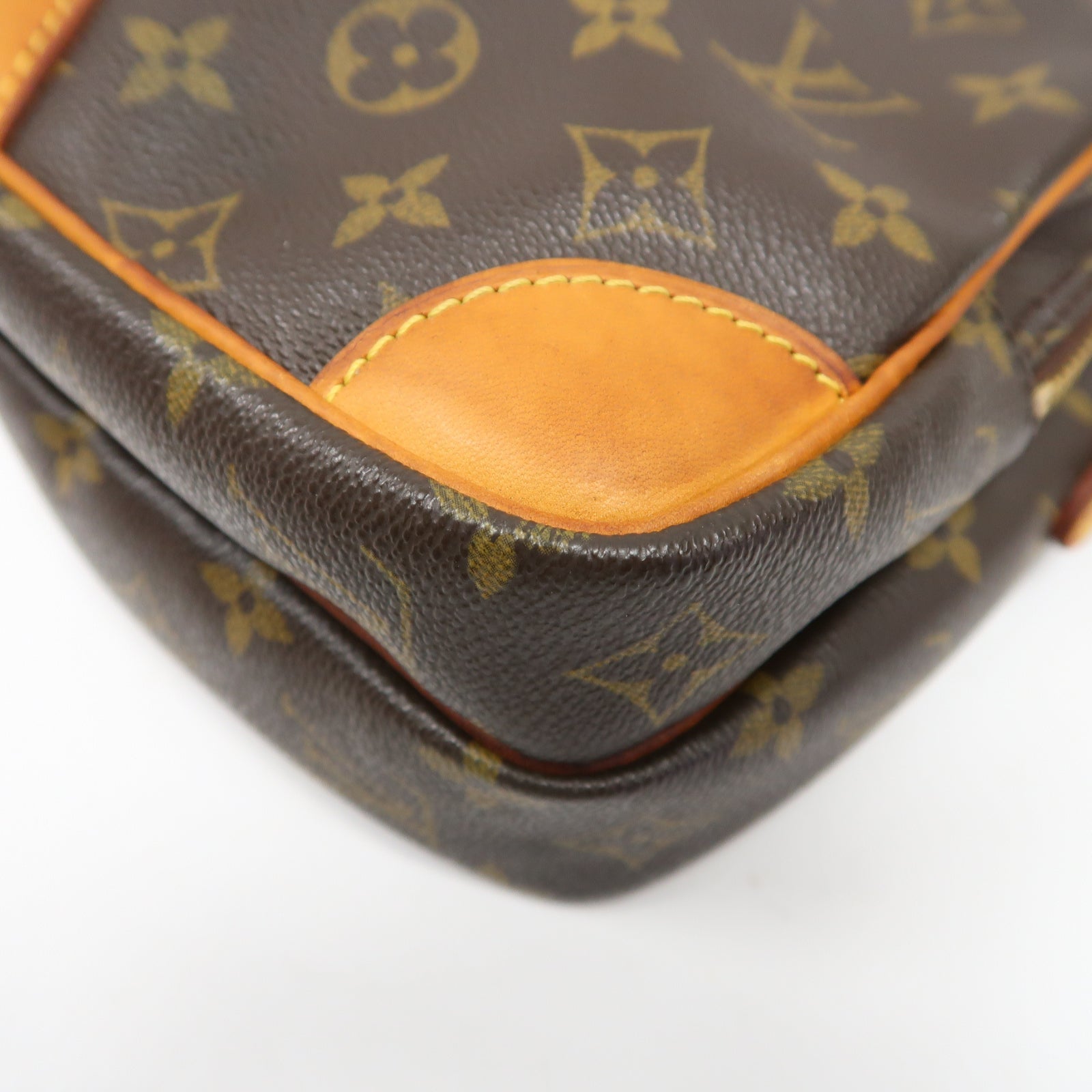 LOUIS VUITTON Monogram Amazon金扣肩背袋啡色