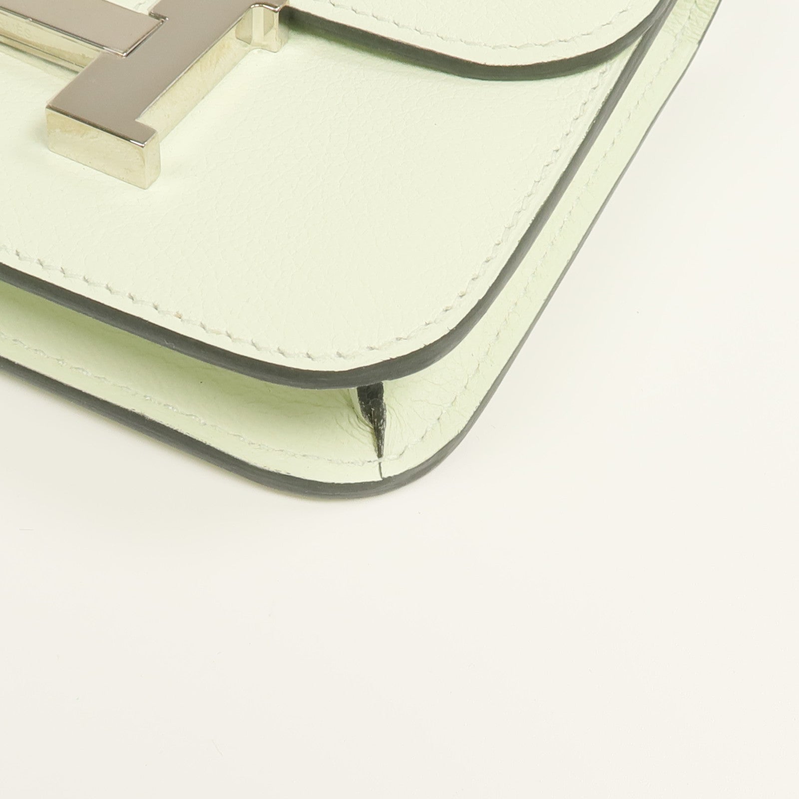 HERMES 【激減優惠】Evercolor皮革Constance Slim Wallet銀扣錢包Vert Fizz