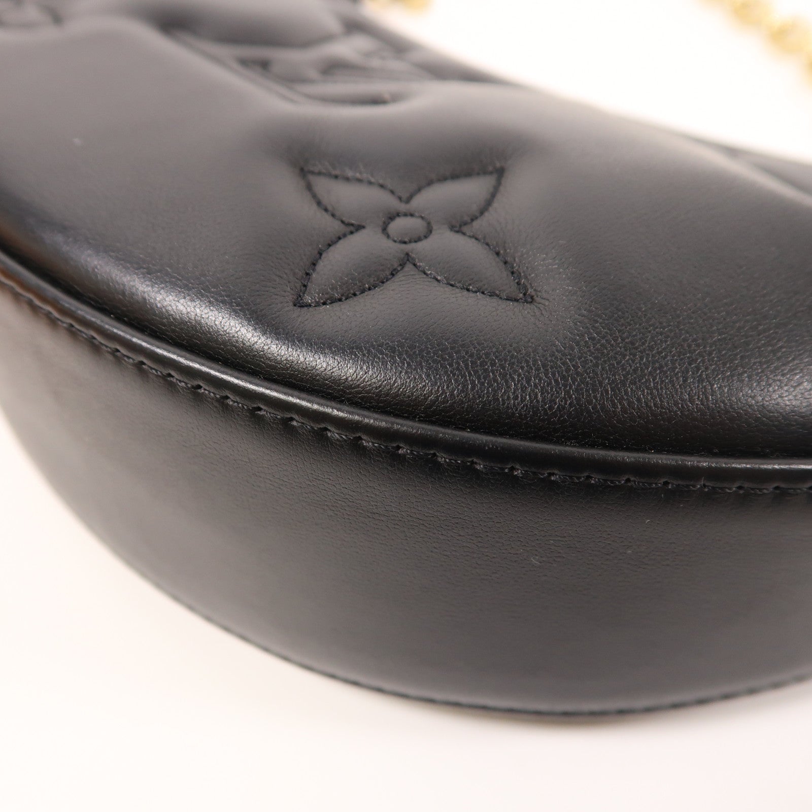 LOUIS VUITTON 牛皮皮革Bubble Glam Over The Moon金扣鏈帶肩背袋