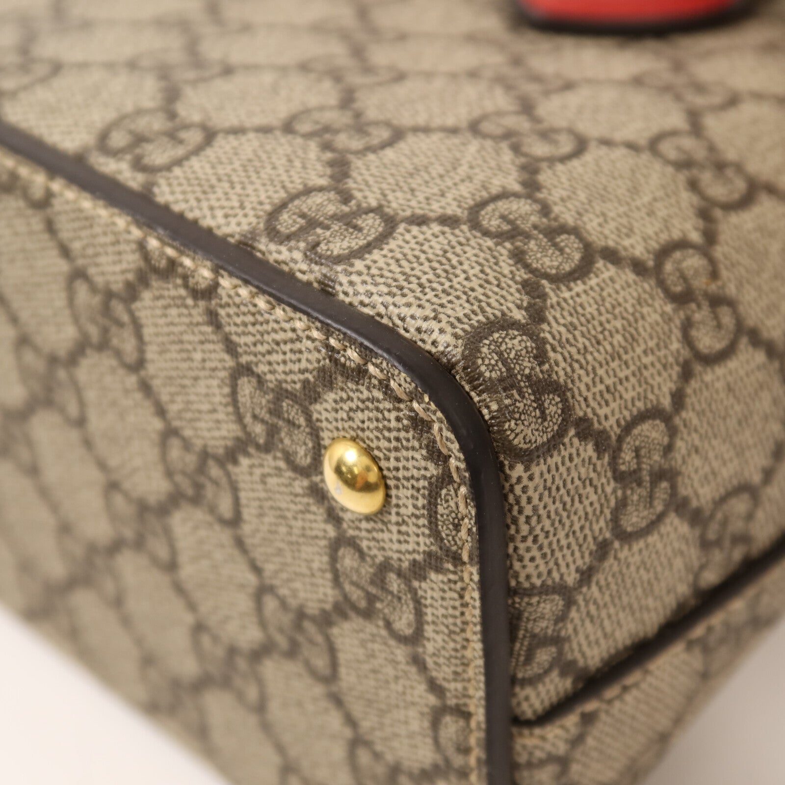 GUCCI 塗層帆布GG Supreme Mini Zip Bag金扣手挽肩背兩用袋