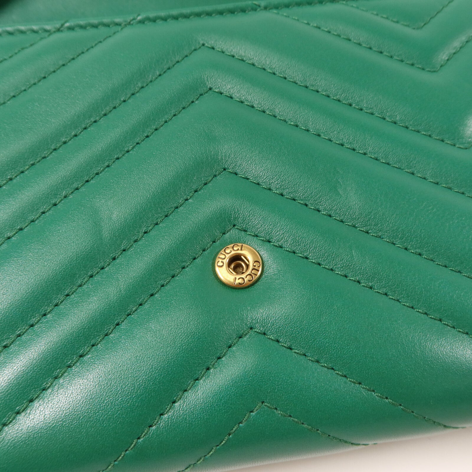 GUCCI 牛皮皮革GG Marmont WOC Wallet On Chain鏈帶肩背袋