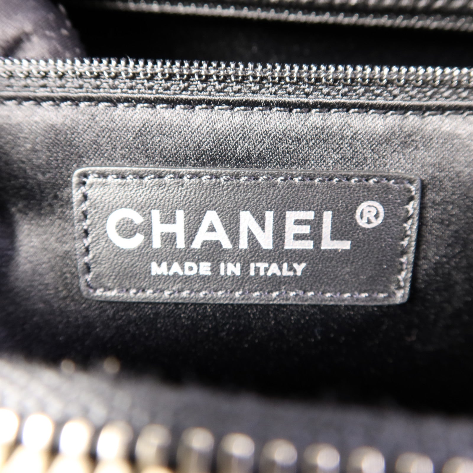CHANEL 牛皮皮革GST Grand Shopping Tote Bag銀扣鏈帶肩背袋