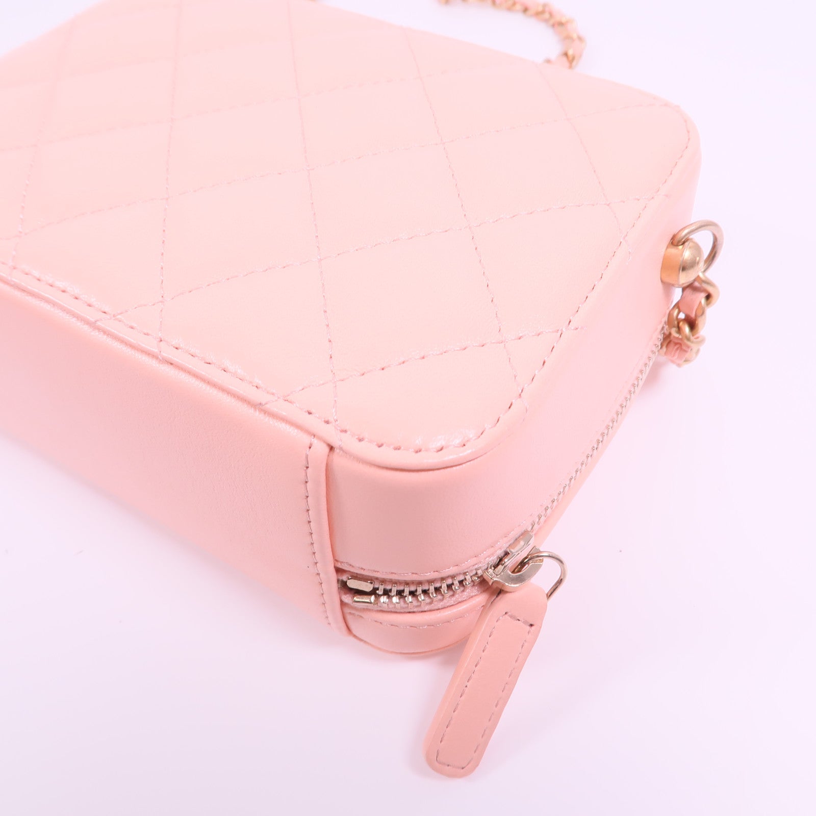 CHANEL 羊皮皮革Camera Gold Ball金扣鏈帶肩背袋