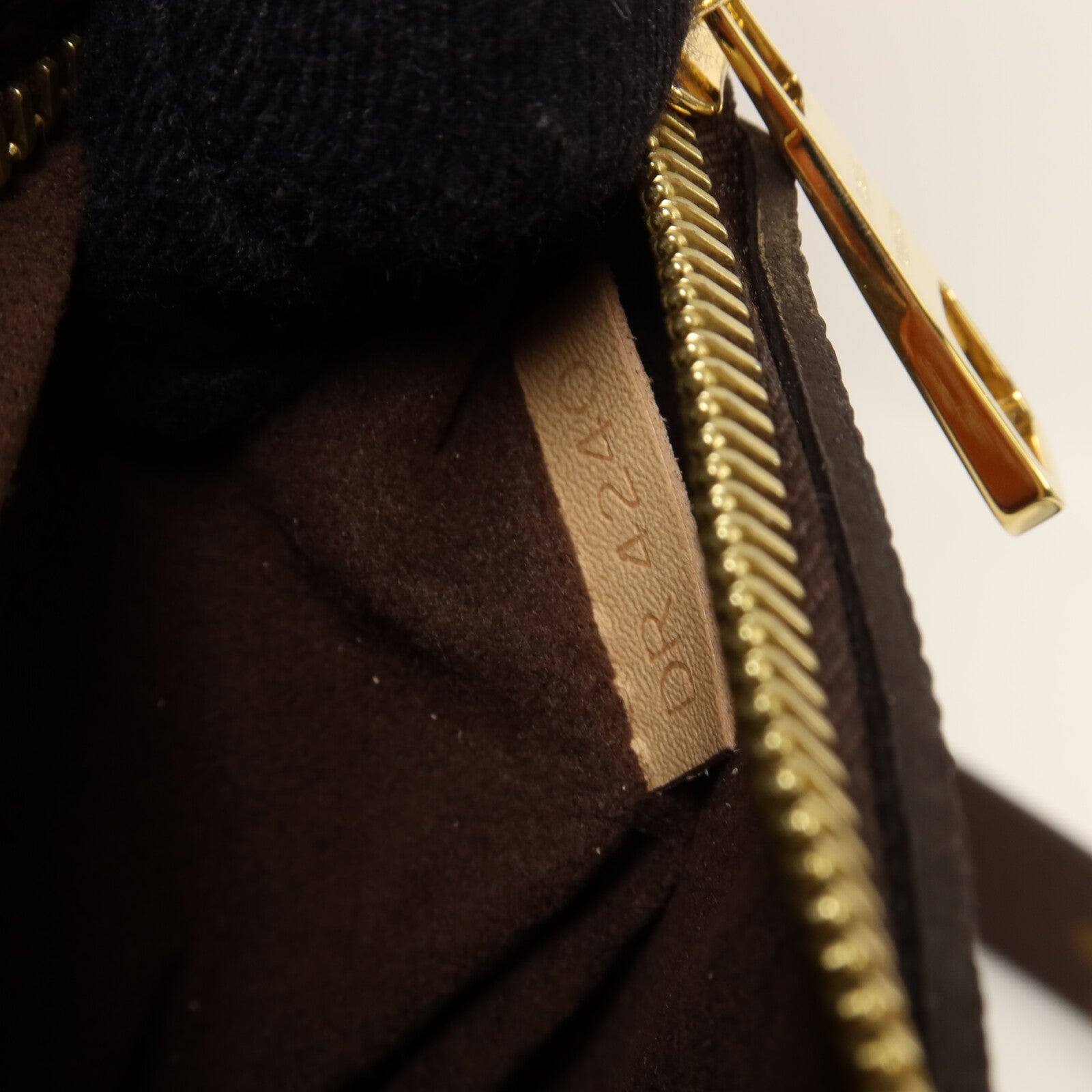 LOUIS VUITTON Monogram Pochette Metis MM手挽肩背兩用袋