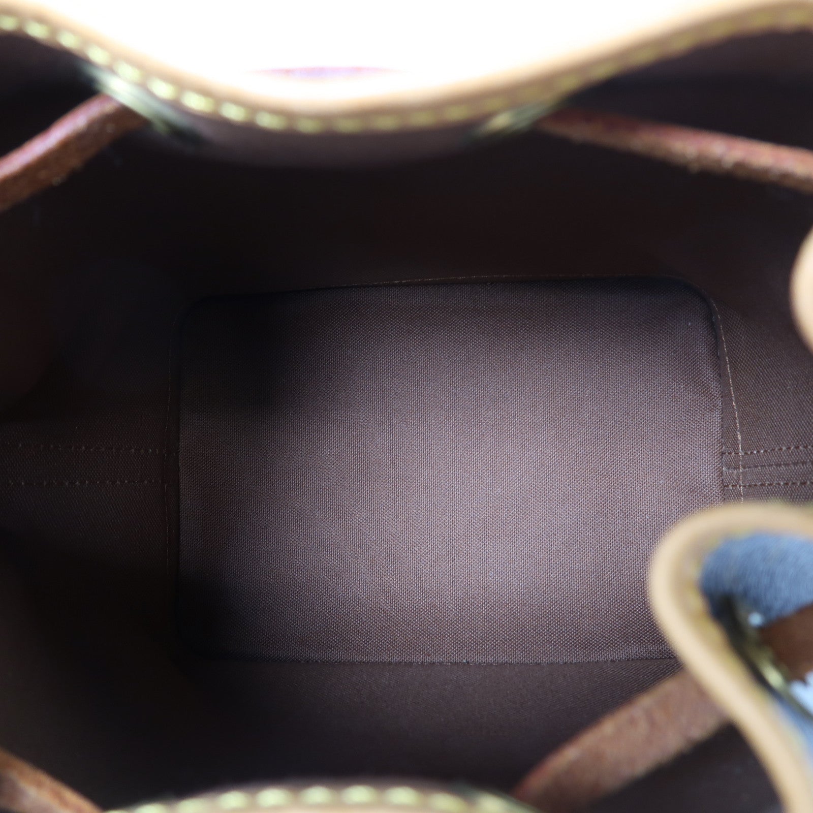 LOUIS VUITTON Monogram Noe金扣手挽袋啡色