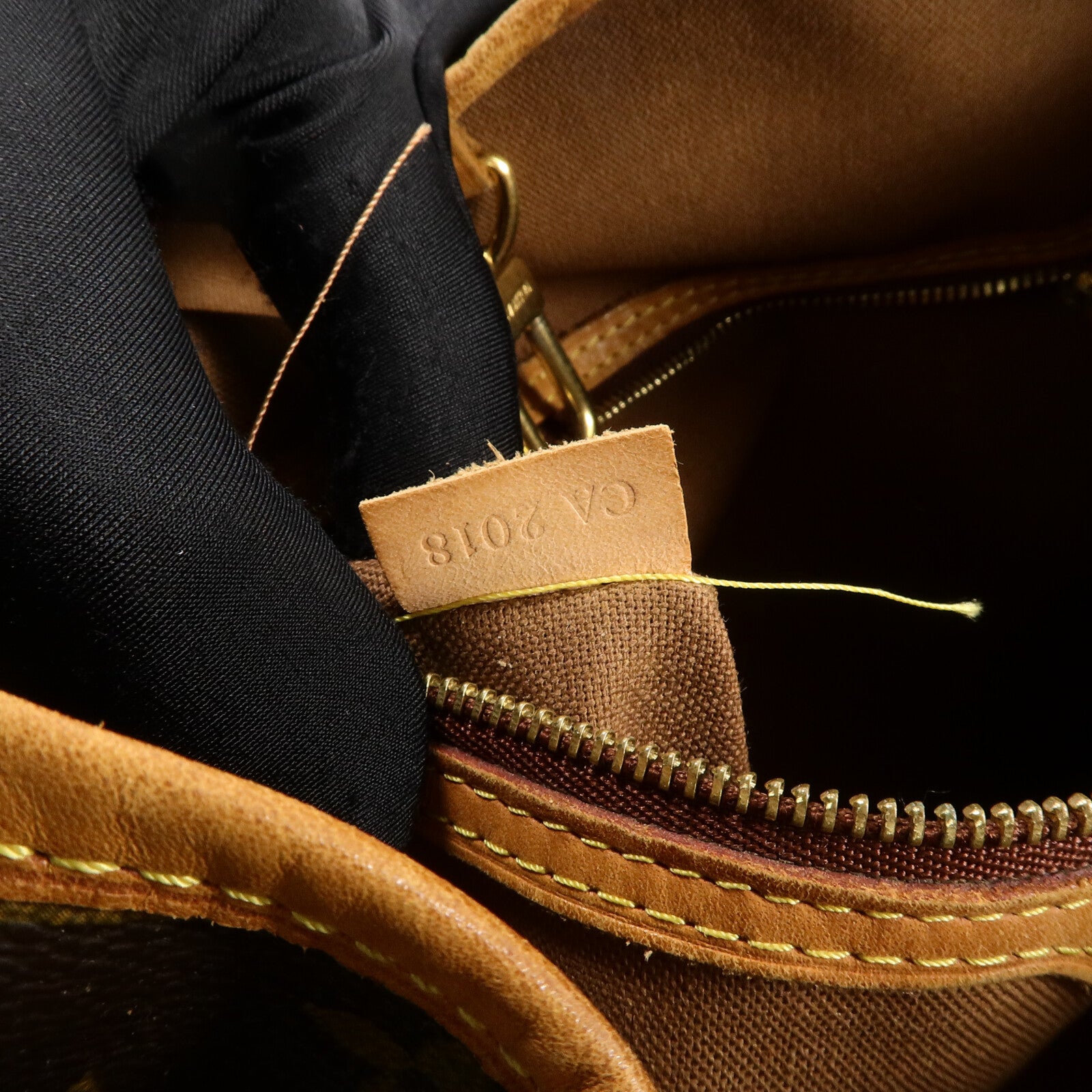 LOUIS VUITTON Monogram Batignolles Horizontal金扣肩背袋