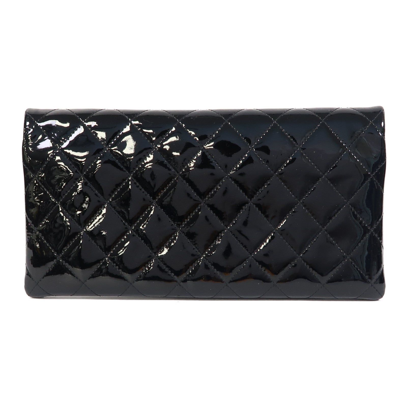 CHANEL 【激減優惠】菱格漆皮皮革Pouch銀扣手拿包黑色